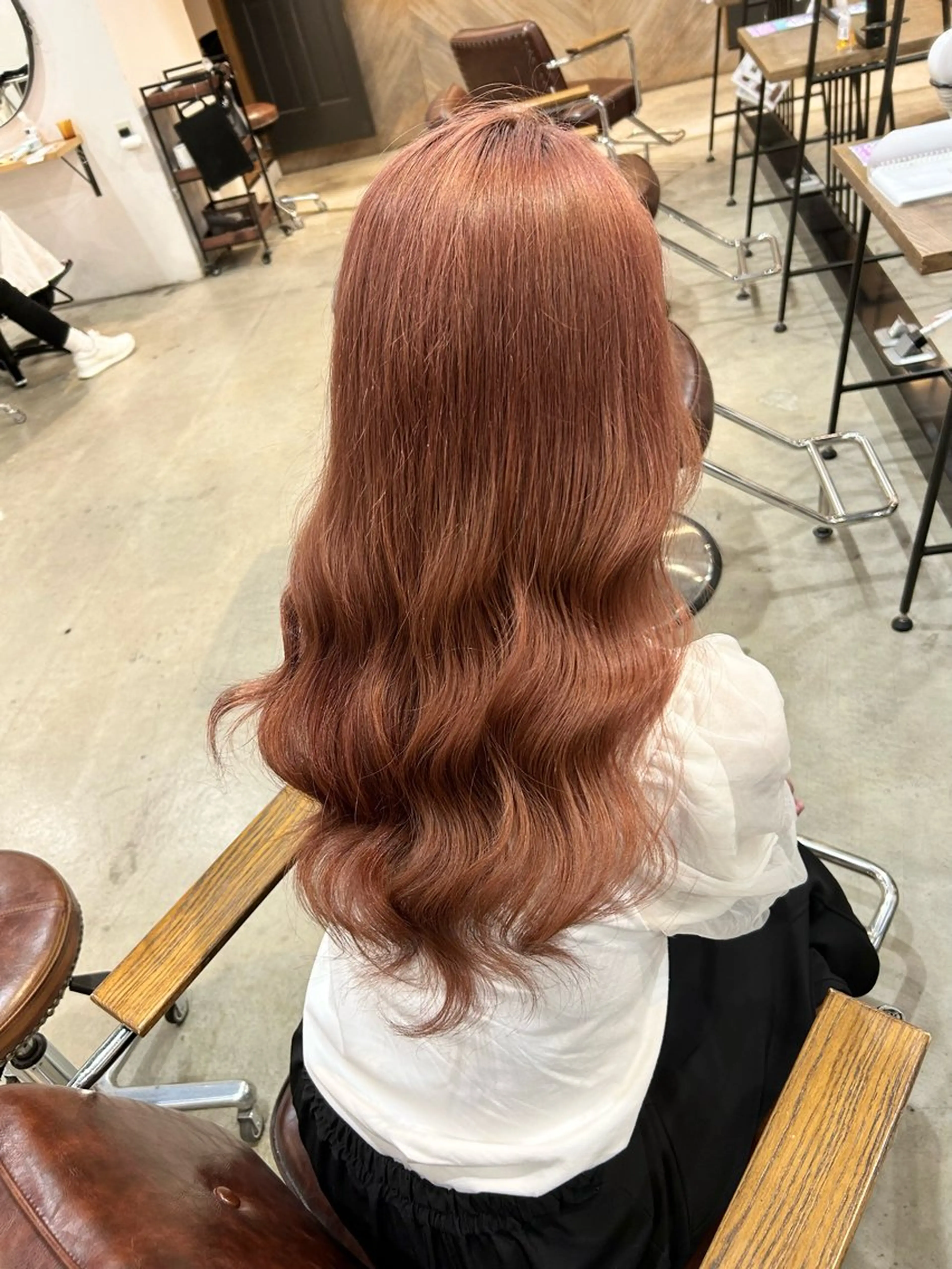 セミロング 韓国風ヘア 赤味消しくすみカラー 💕髪質改善/梅田のヘアスタイル