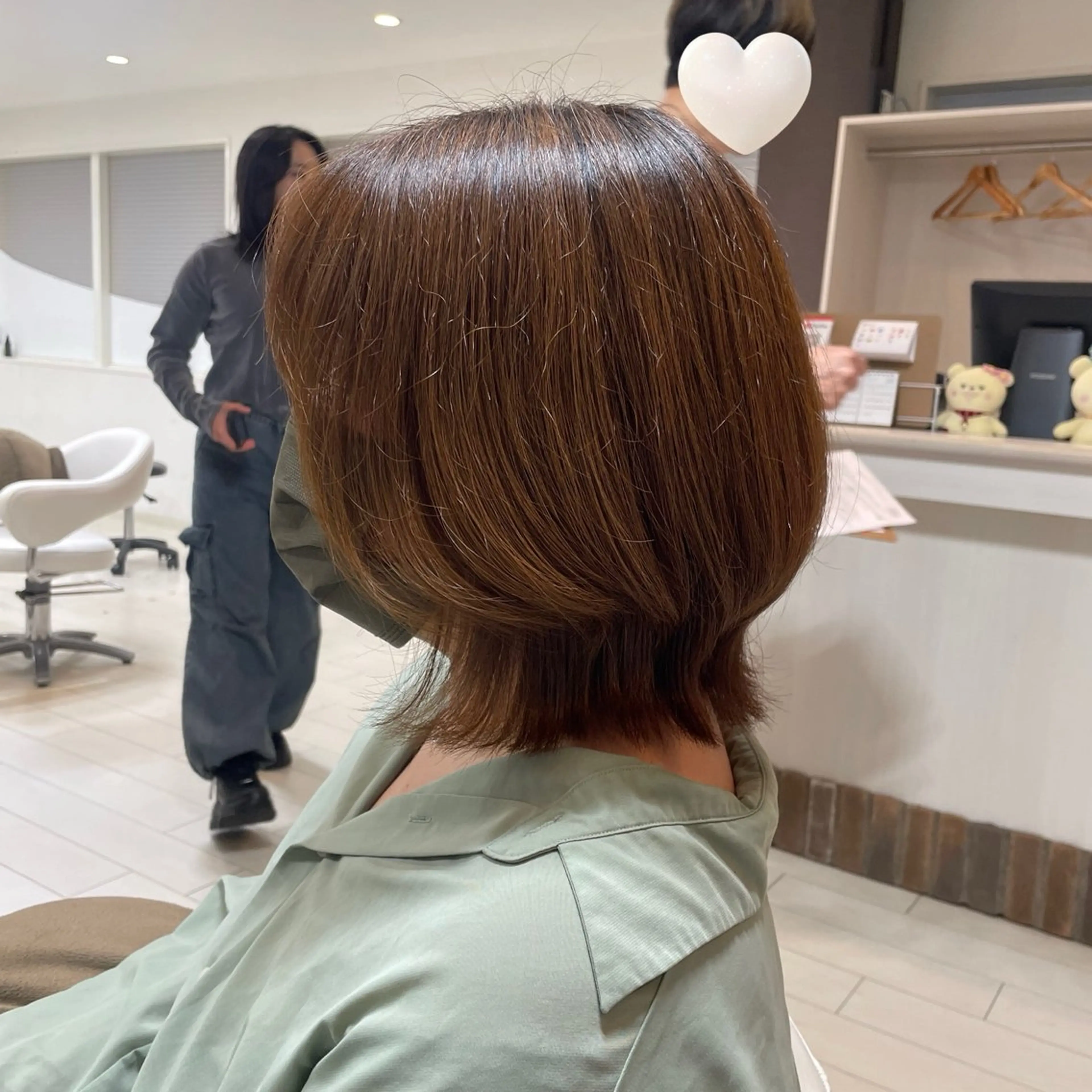 ミディアム アミーベル🧸🧡 本店✂️しおりのヘアスタイル