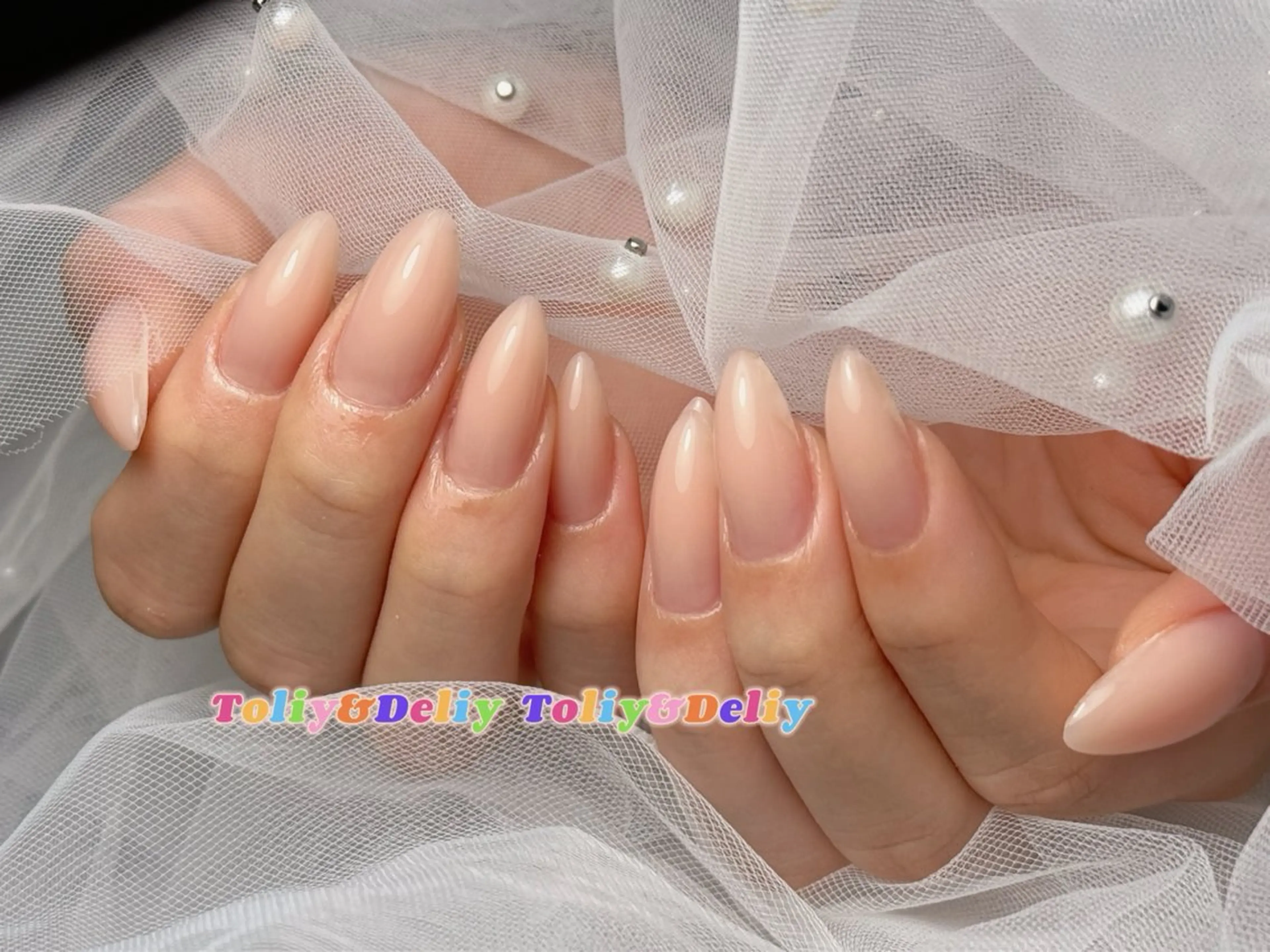 ネイル ToliyDeliy Nail Salonのネイルデザイン