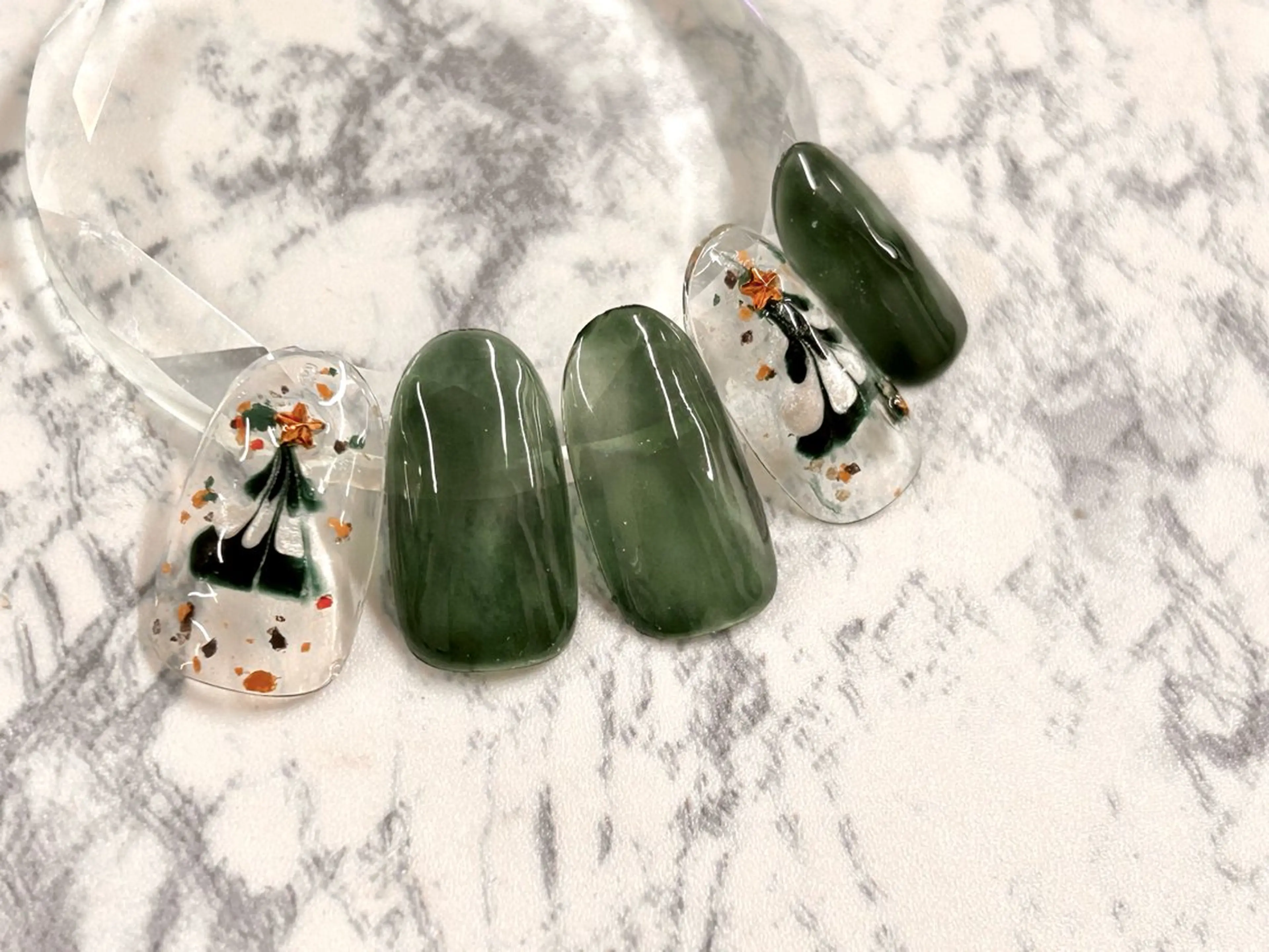 ネイル 杉山 ネイリストのネイルデザイン