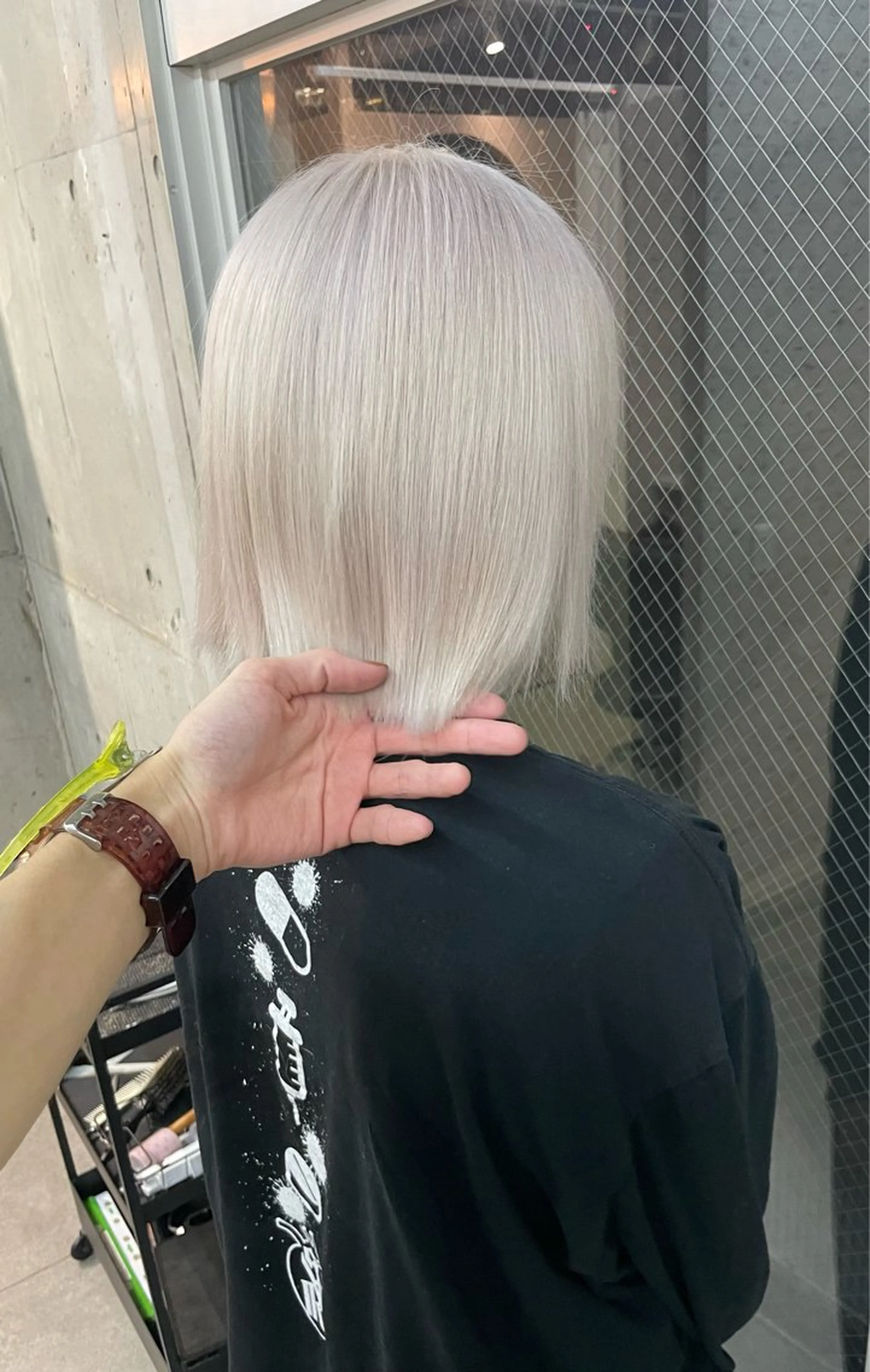 ミディアム 有人/バレイヤージュ /シャドールーツのヘアスタイル