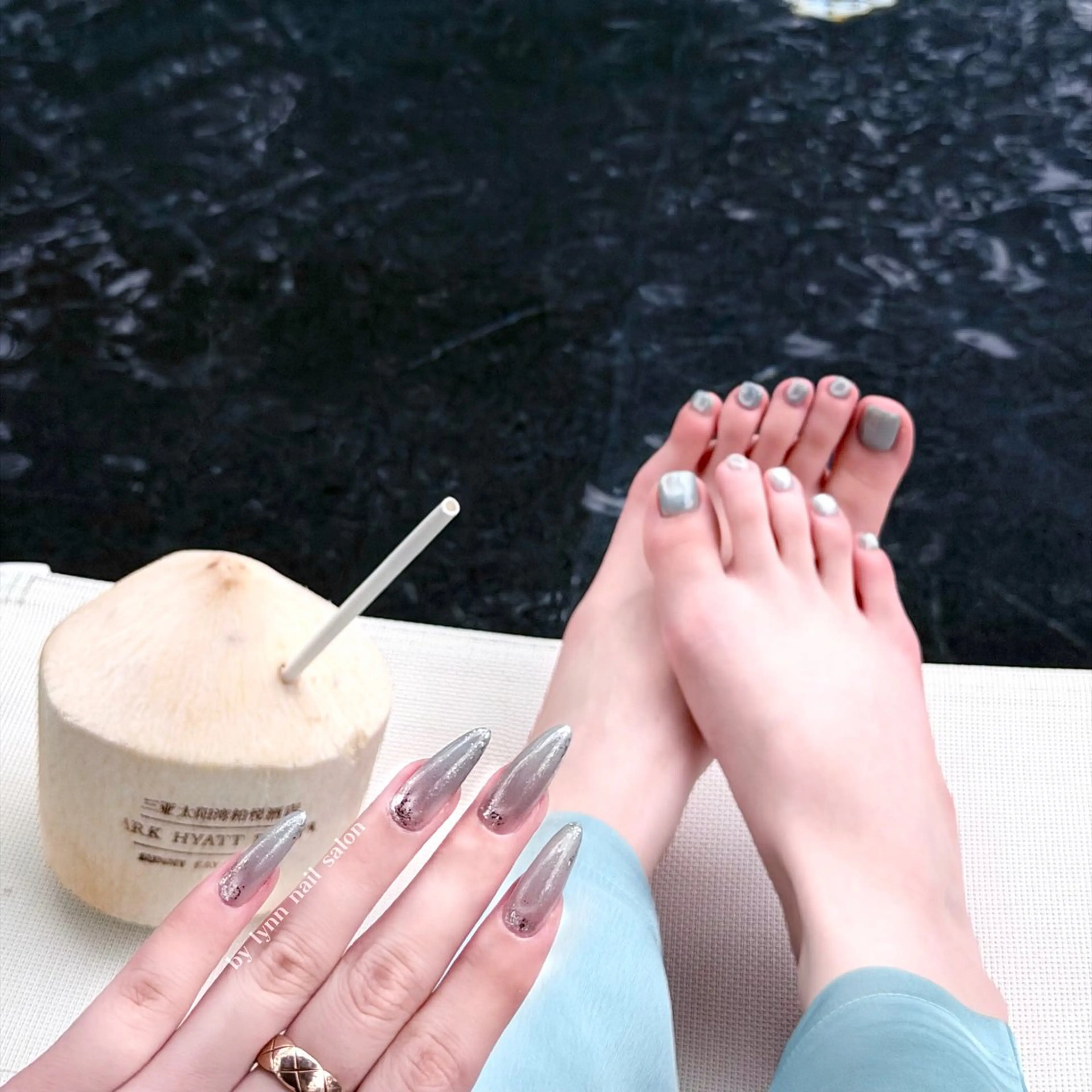 ネイル 桜ネイル フットネイル フレンチネイル グラデーション 氷ネイル・うるうるネイル フットネイル Lynn_ Nailのネイルデザイン