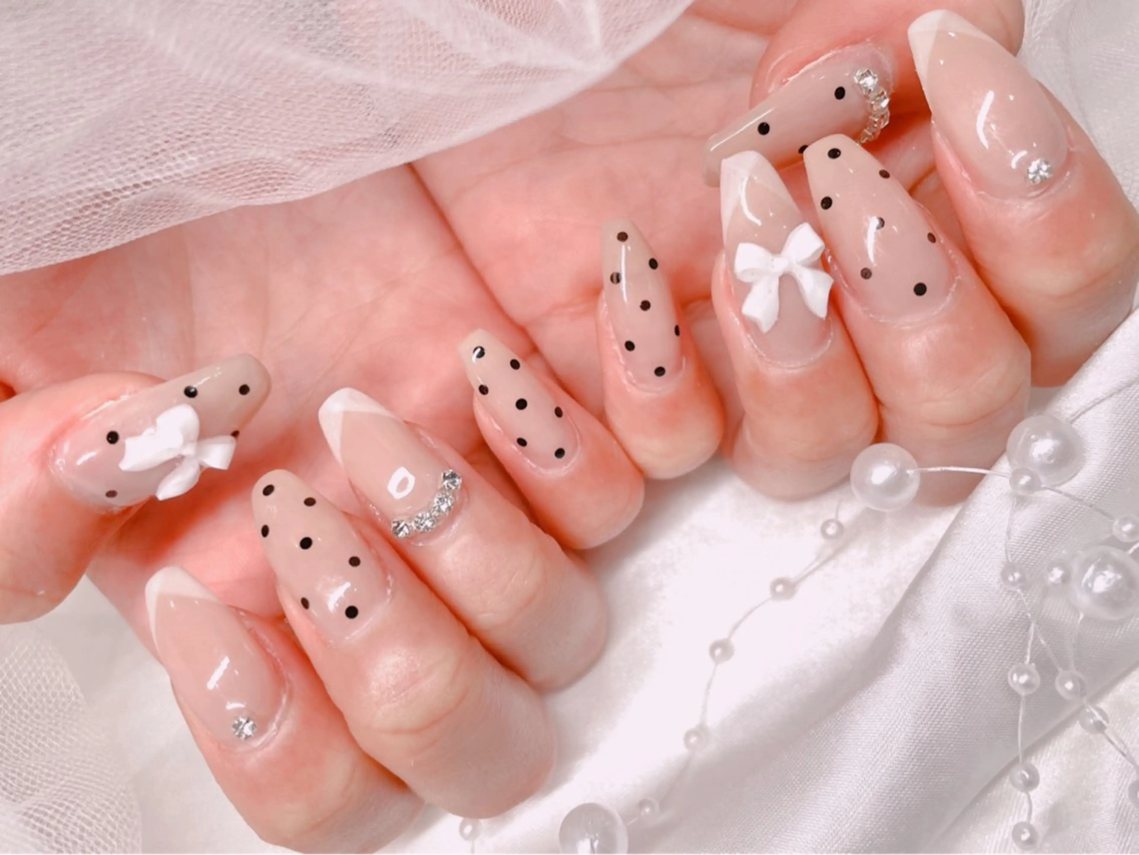 ネイル ドット フレンチネイル ハンドネイル ゆりか ジョアアンジェ福島のネイルデザイン