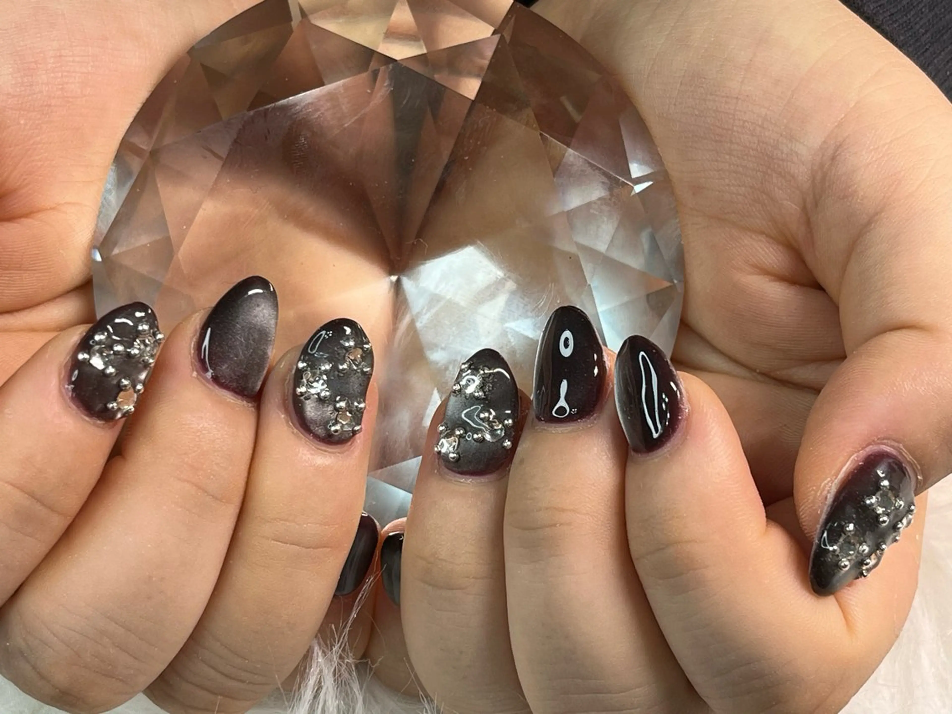 ネイル アートネイル マグネットネイル ニュアンスネイル ワンカラーネイル シンプルネイル ハンドネイル プライベートサロン N's Nailのネイルデザイン