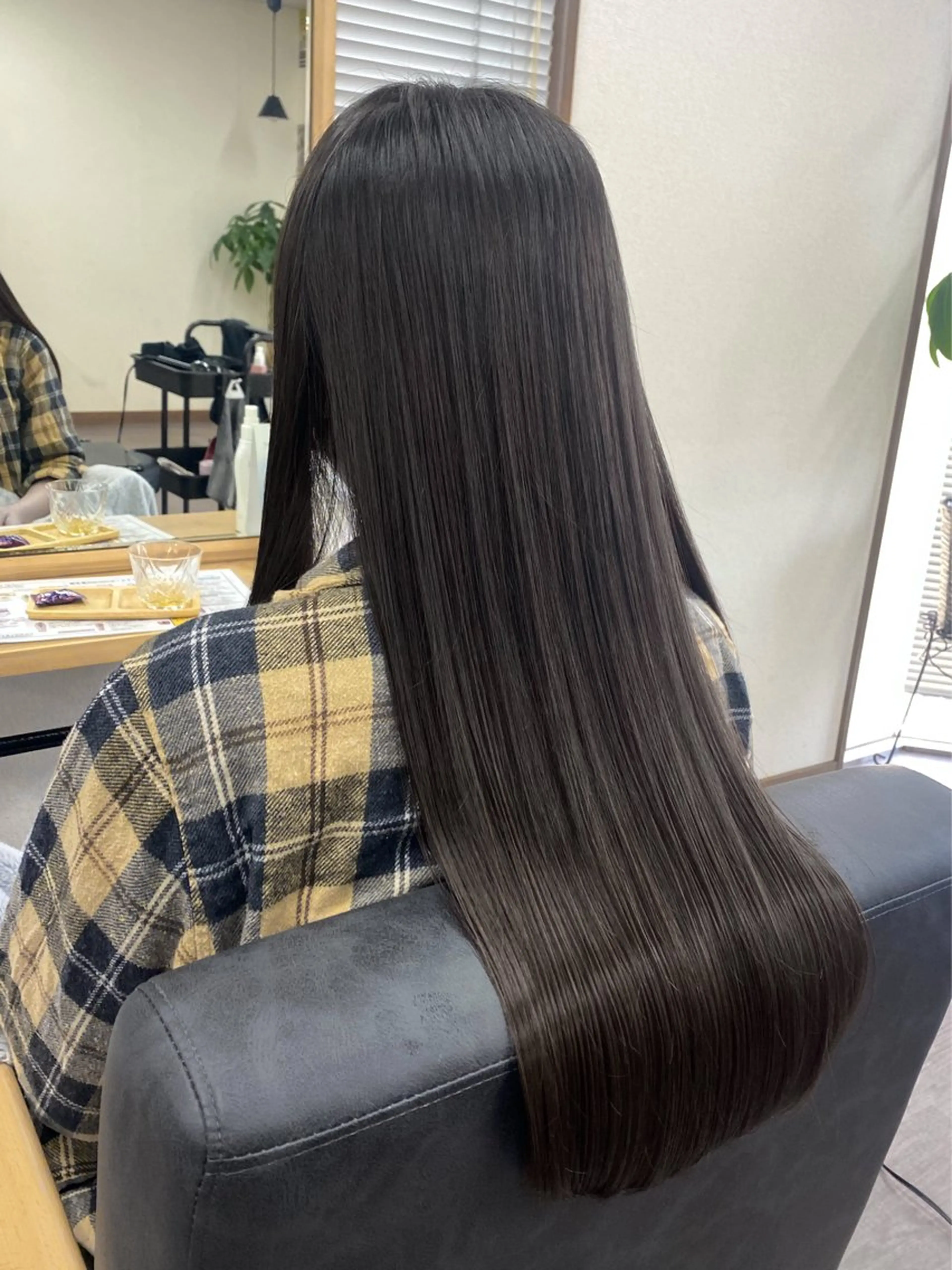 ロング カラー こもり なおやのヘアスタイル