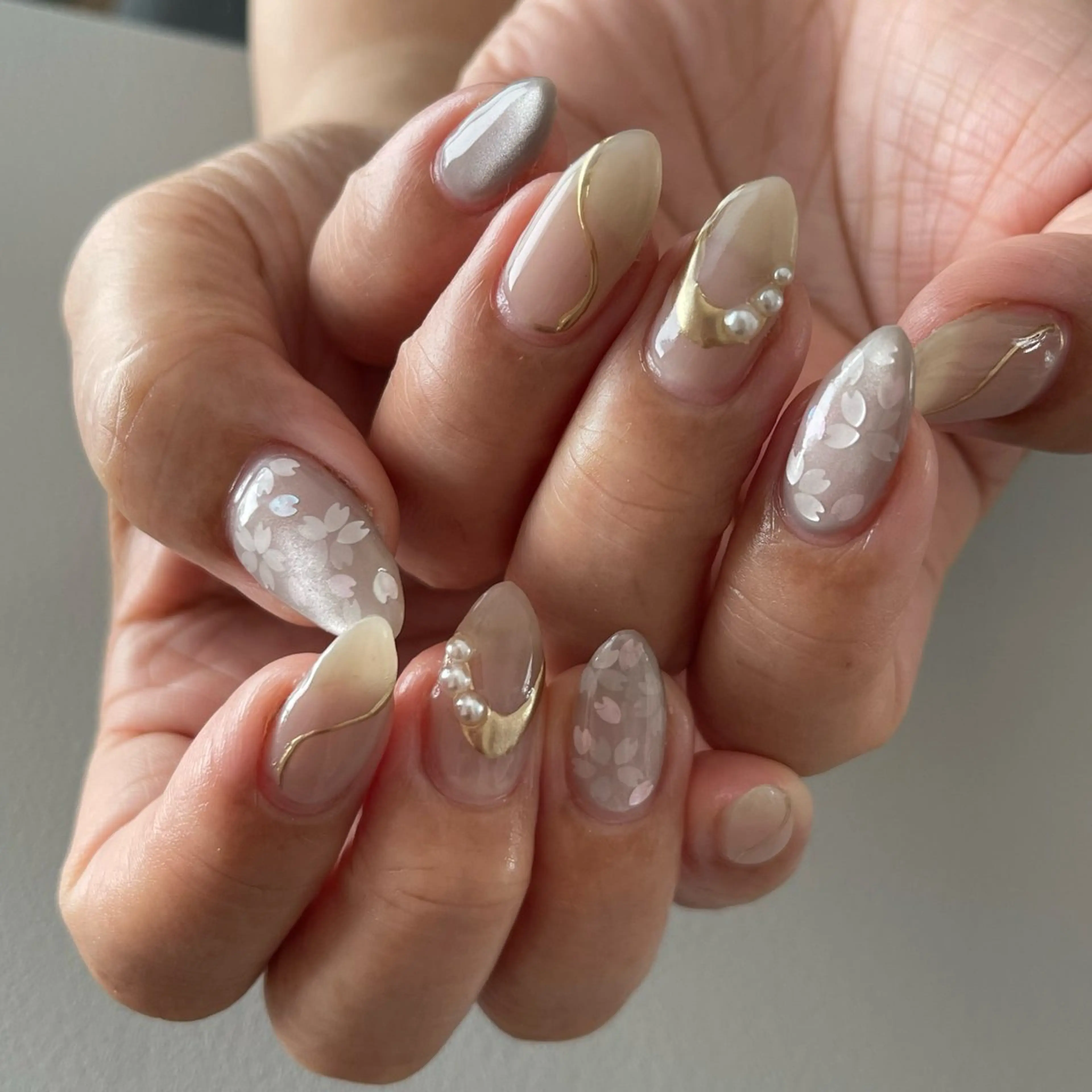 ネイル 桜ネイル Luccica nailのネイルデザイン