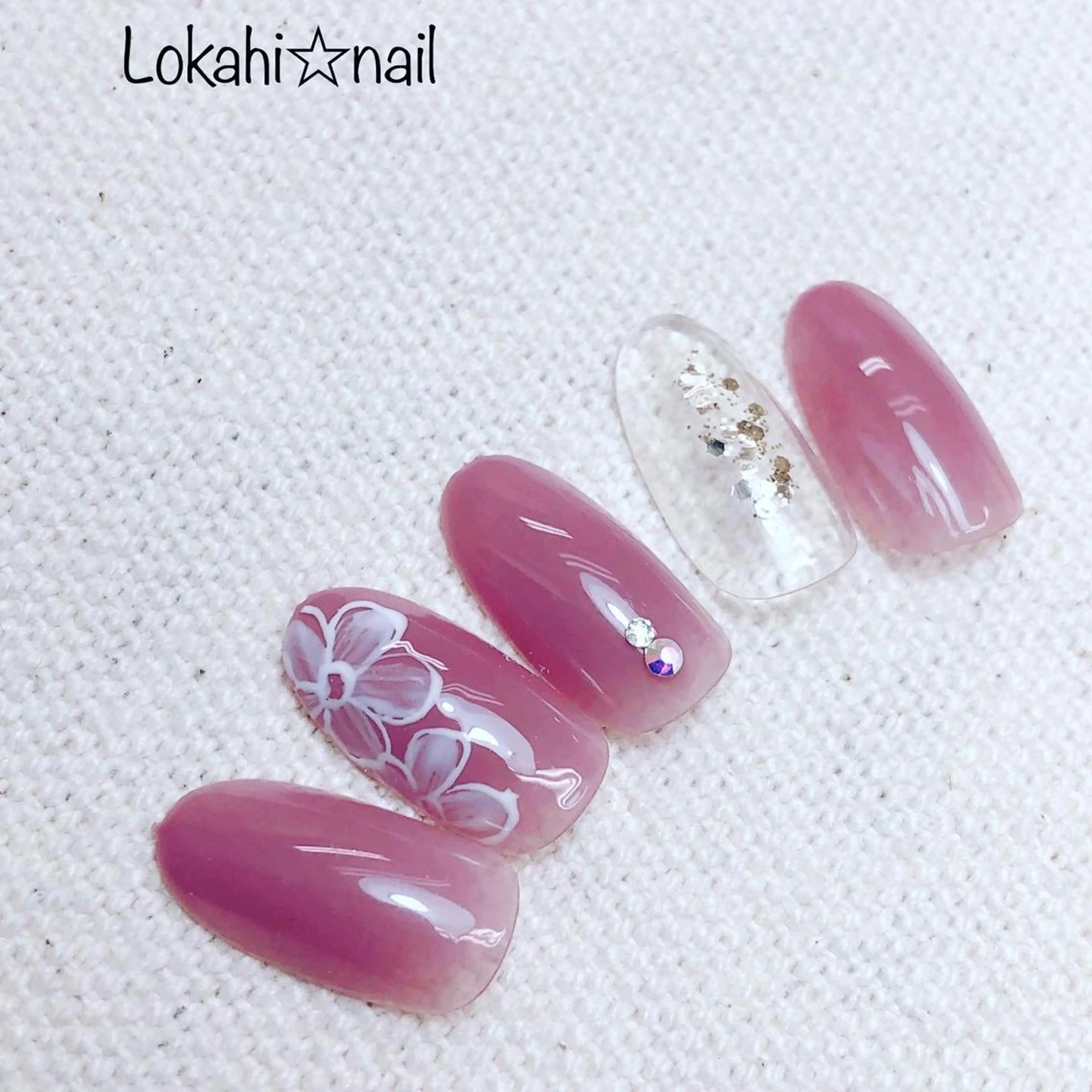 ネイル Bella  totalbeauty所属・Bella 齋藤理奈のネイルデザイン