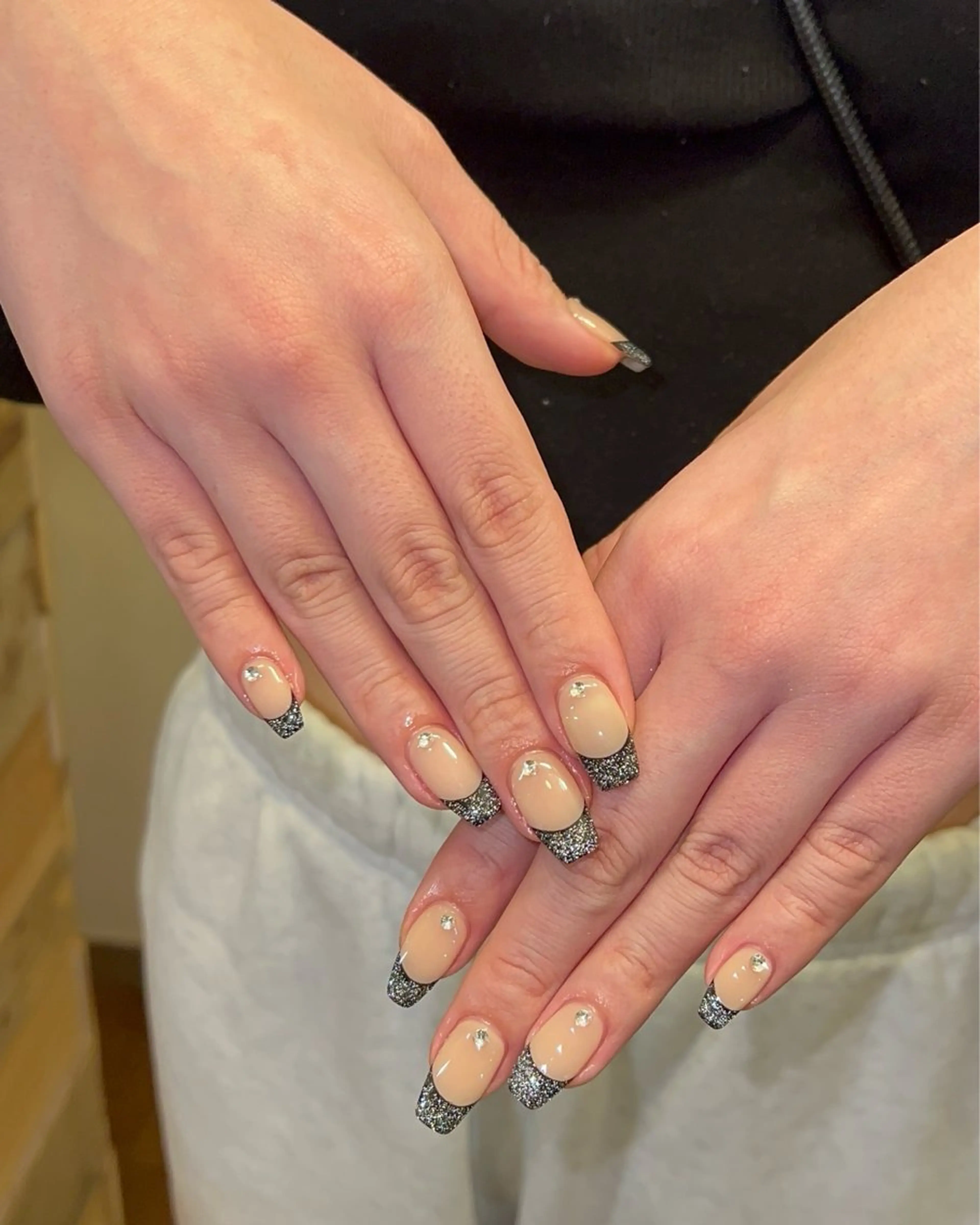 ネイル ハンドネイル フットネイル ハンドケア Nes.Nail所属・Miyagi Asamiのネイルデザイン