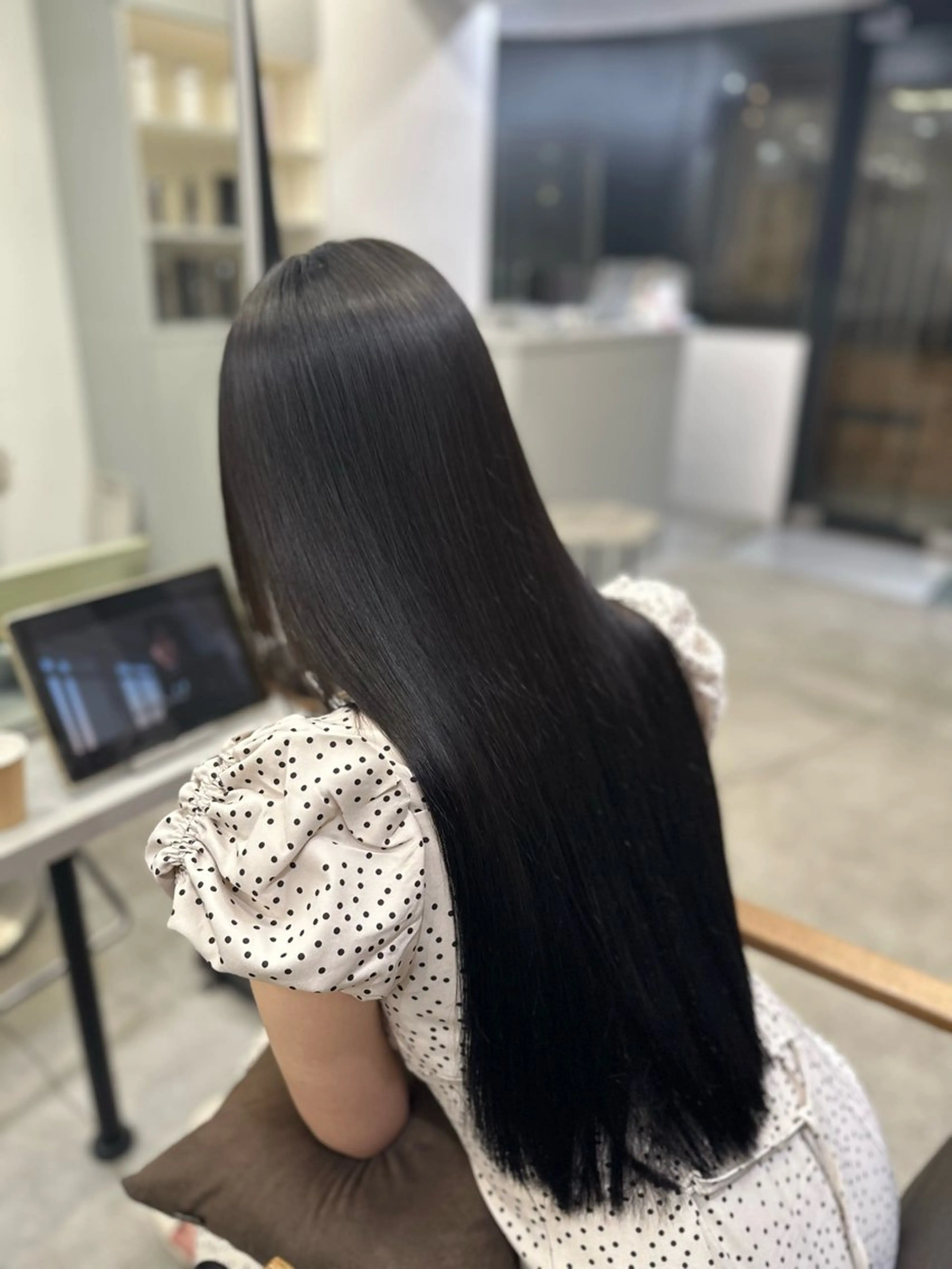 ロング パーマ 縮毛矯正 ハイトーンカラー が絶対可愛い✨泰聖✨のヘアスタイル