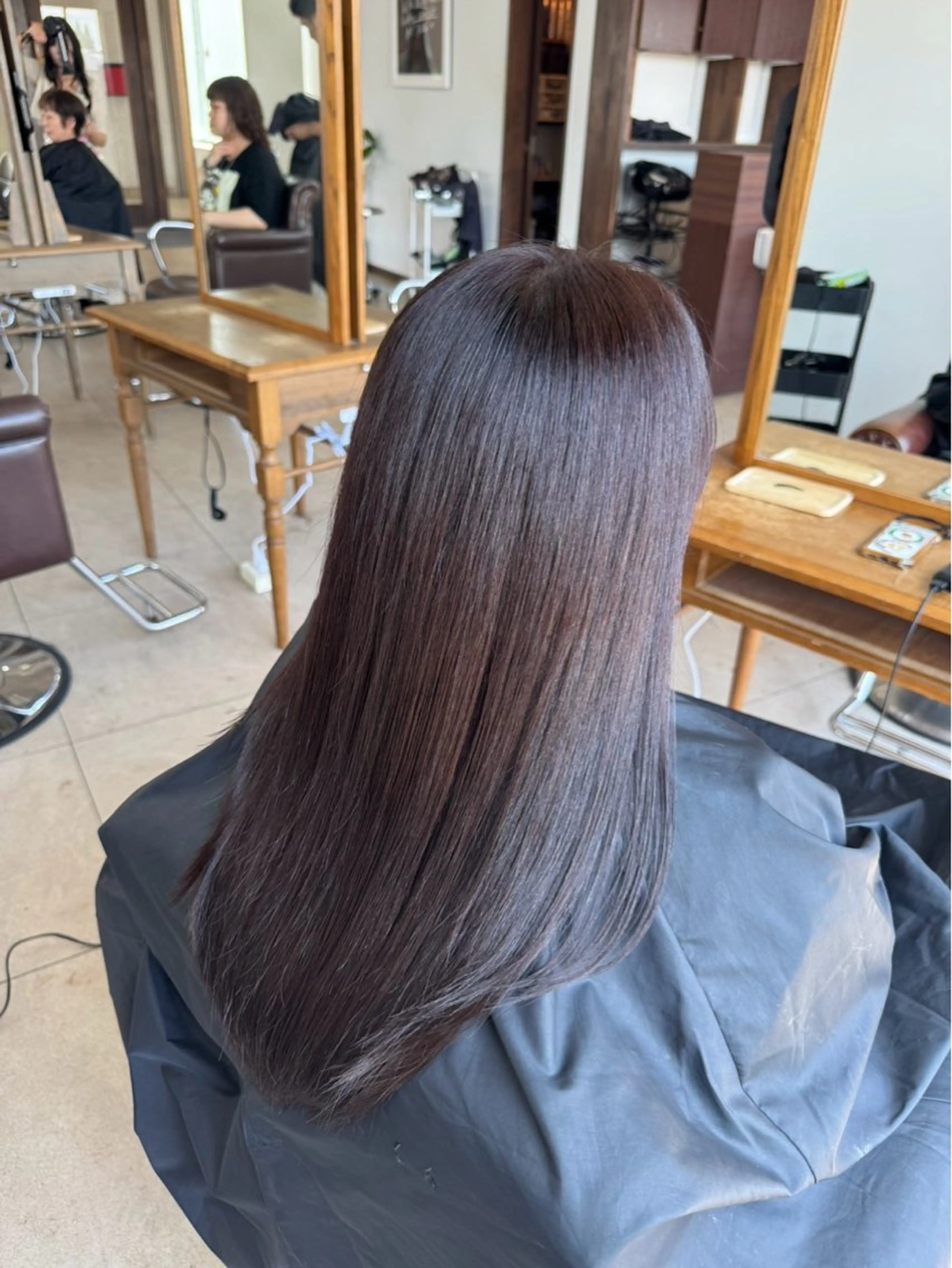 ロング カラー ヘアカラー 川口 南瑠のヘアスタイル
