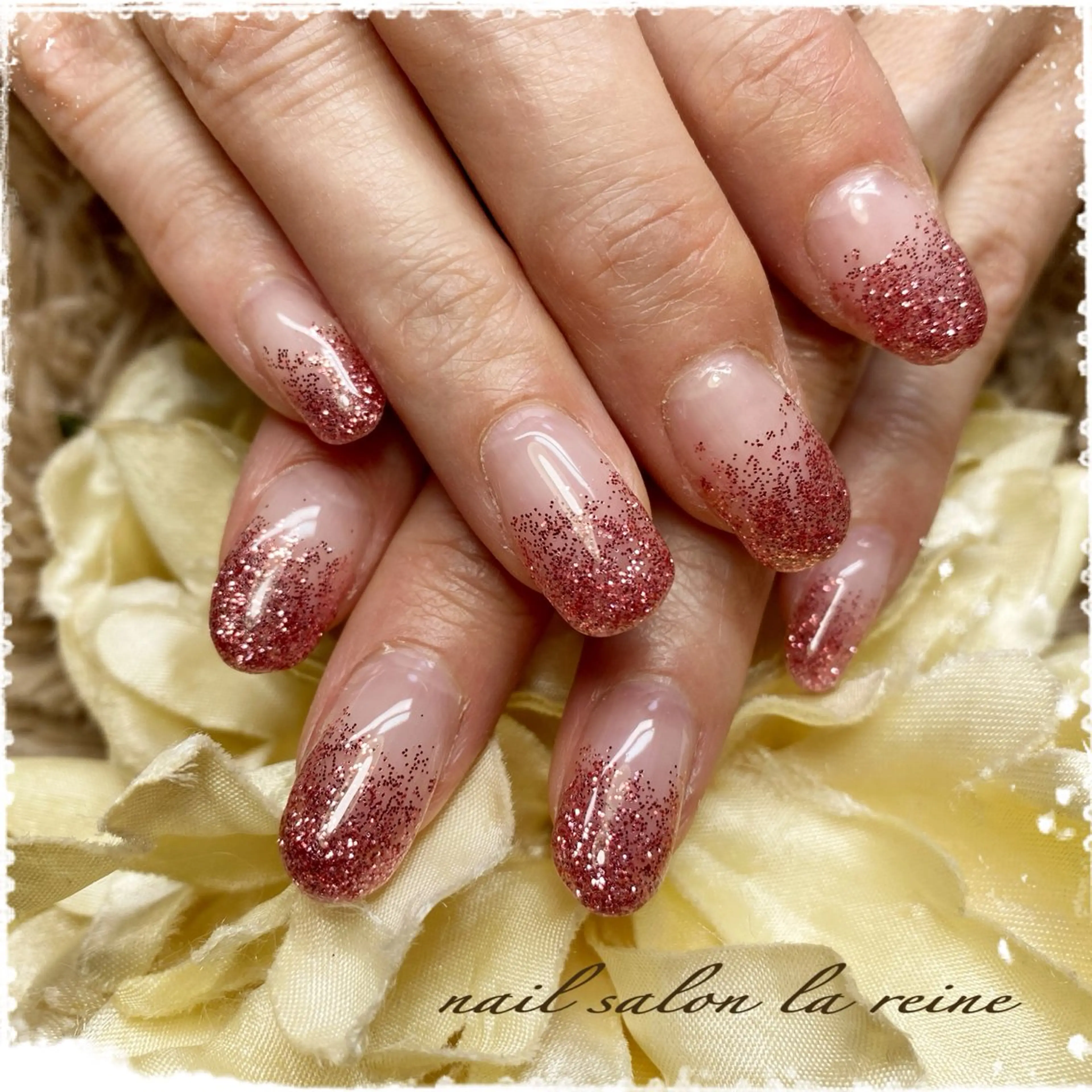 ネイル アートネイル グラデーション ラメ(グリッター) ラメグラデーション nail salon la reineのネイルデザイン