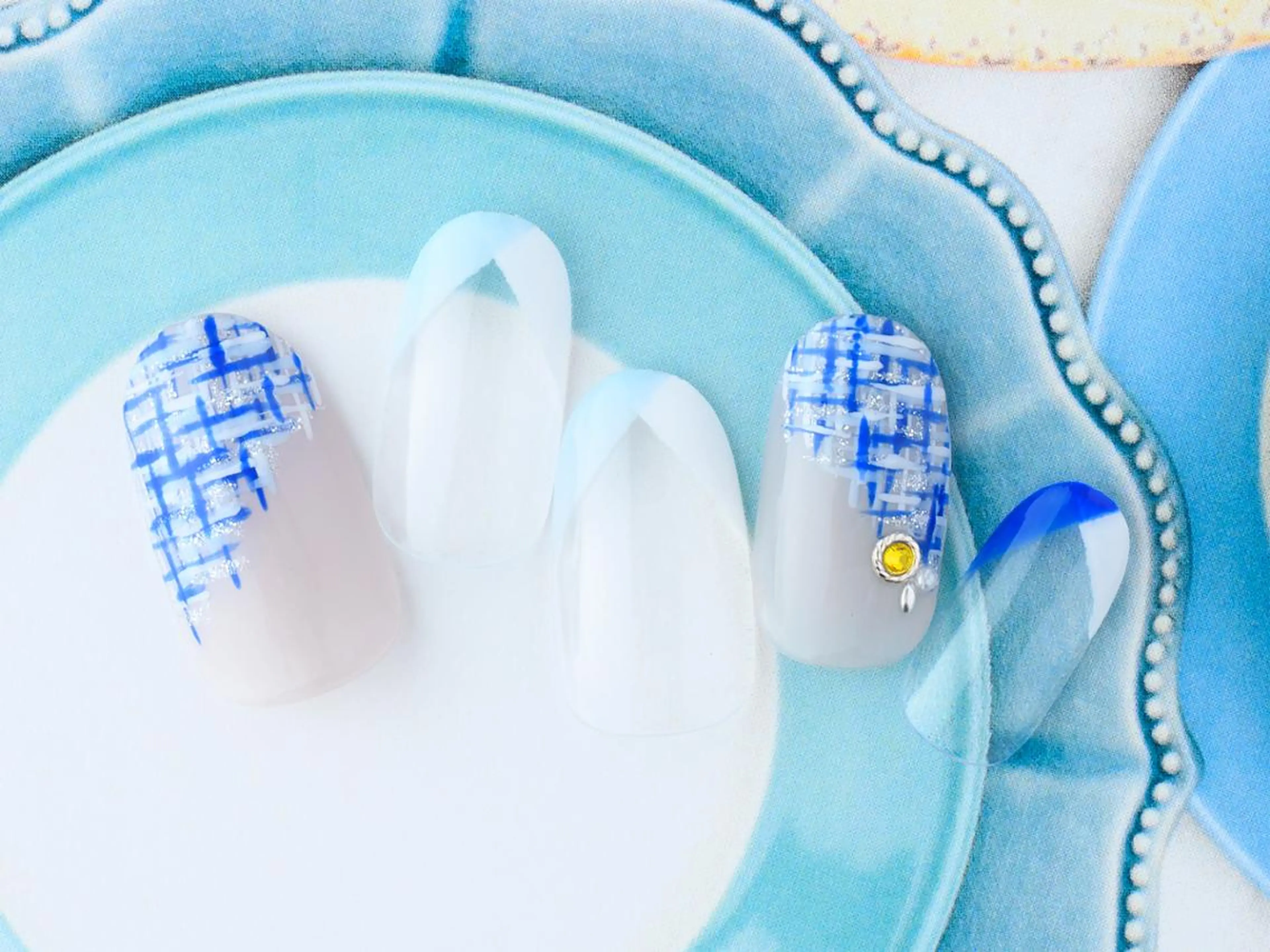 ネイル ハンドネイル Kitera Cのネイルデザイン