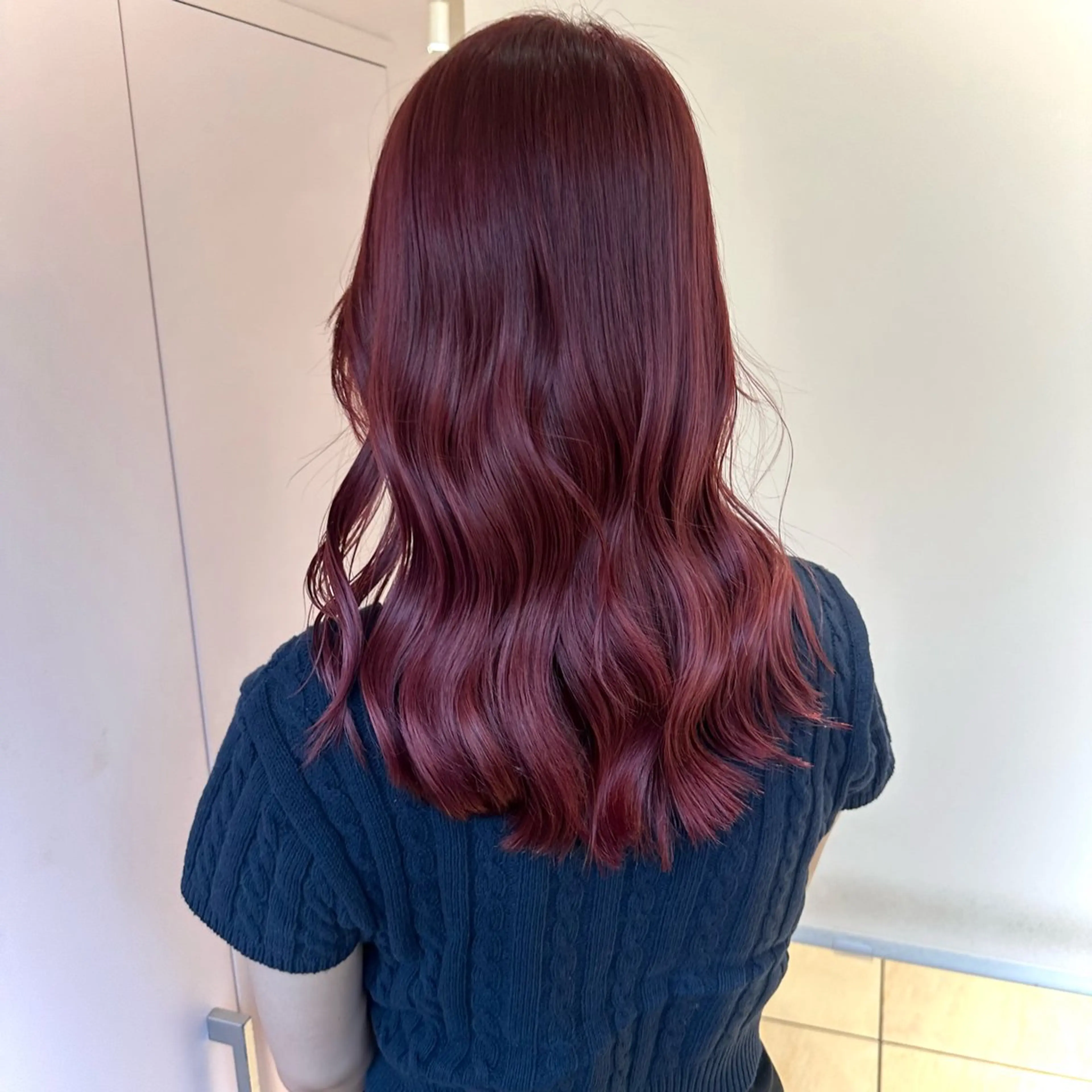 セミロング カラー ブリーチ ケアブリーチ ダブルカラー ブリーチなしカラー レッドカラー ヘアカラー トリートメント 新宿/透明感カラー /韓国ヘアKANA♡のヘアスタイル