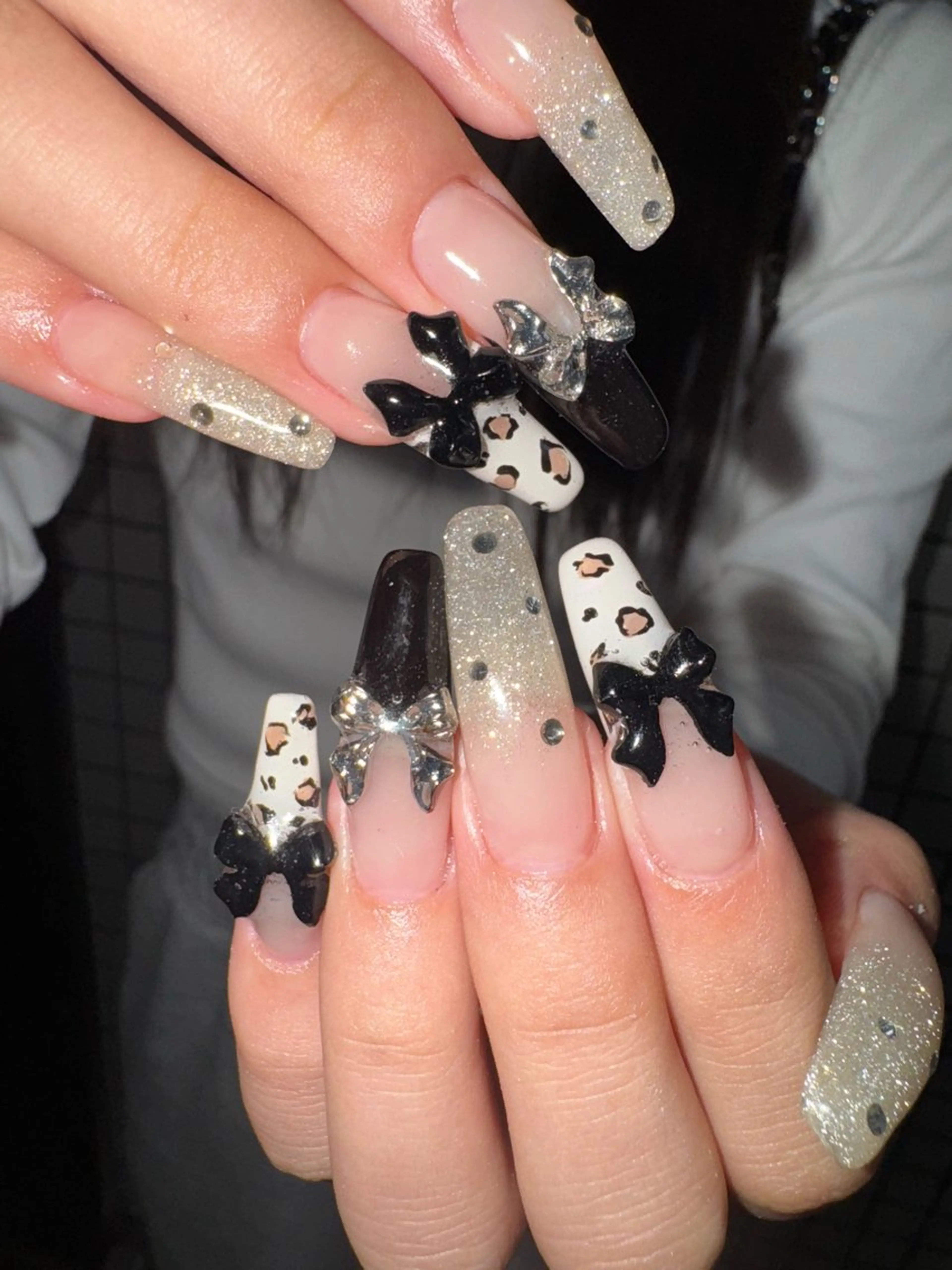 ネイル ハンドネイル フットネイル MITSUKI🪡 海外/個性派/ロングのネイルデザイン