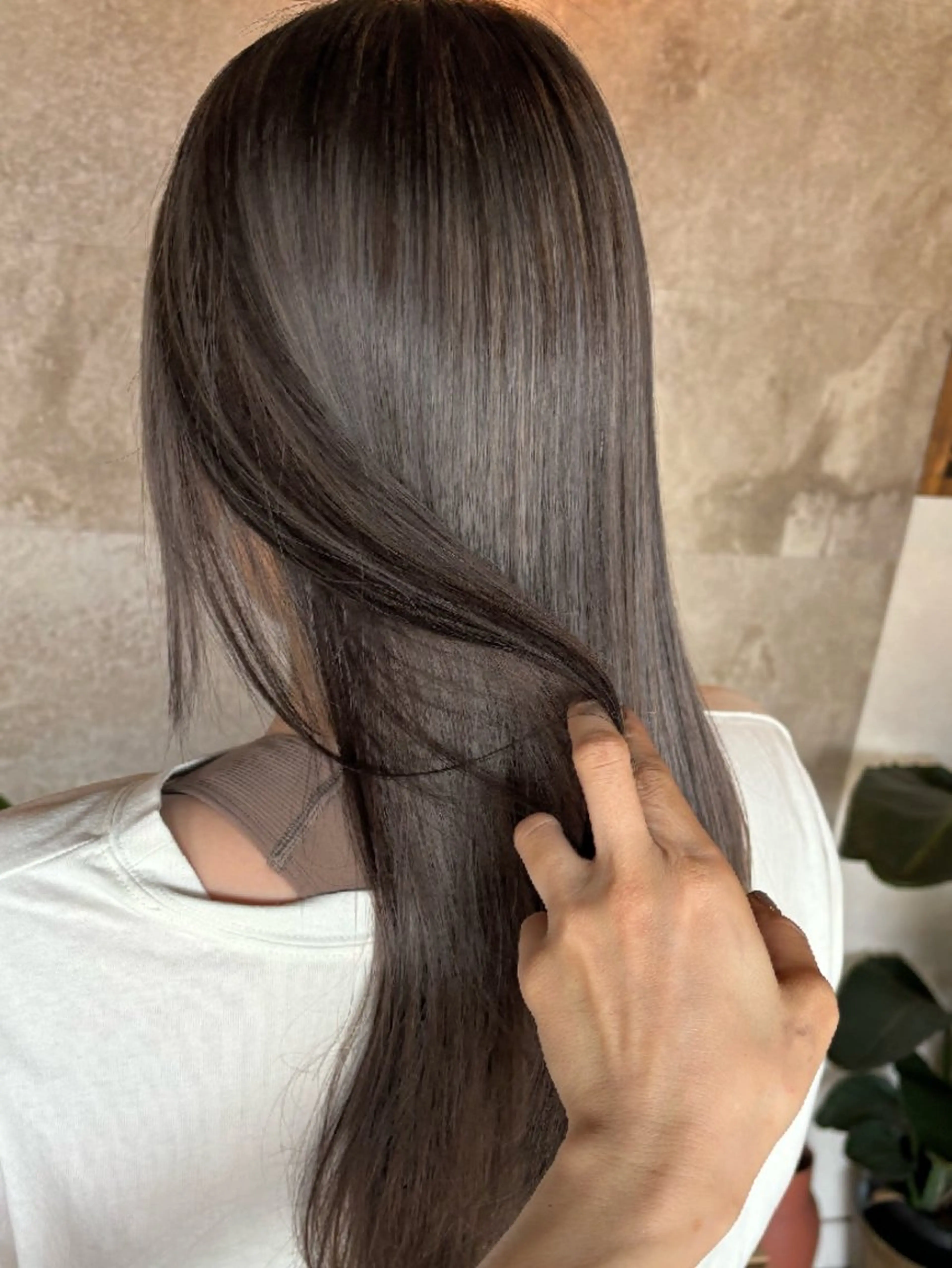 ロング annoii _pomのヘアスタイル