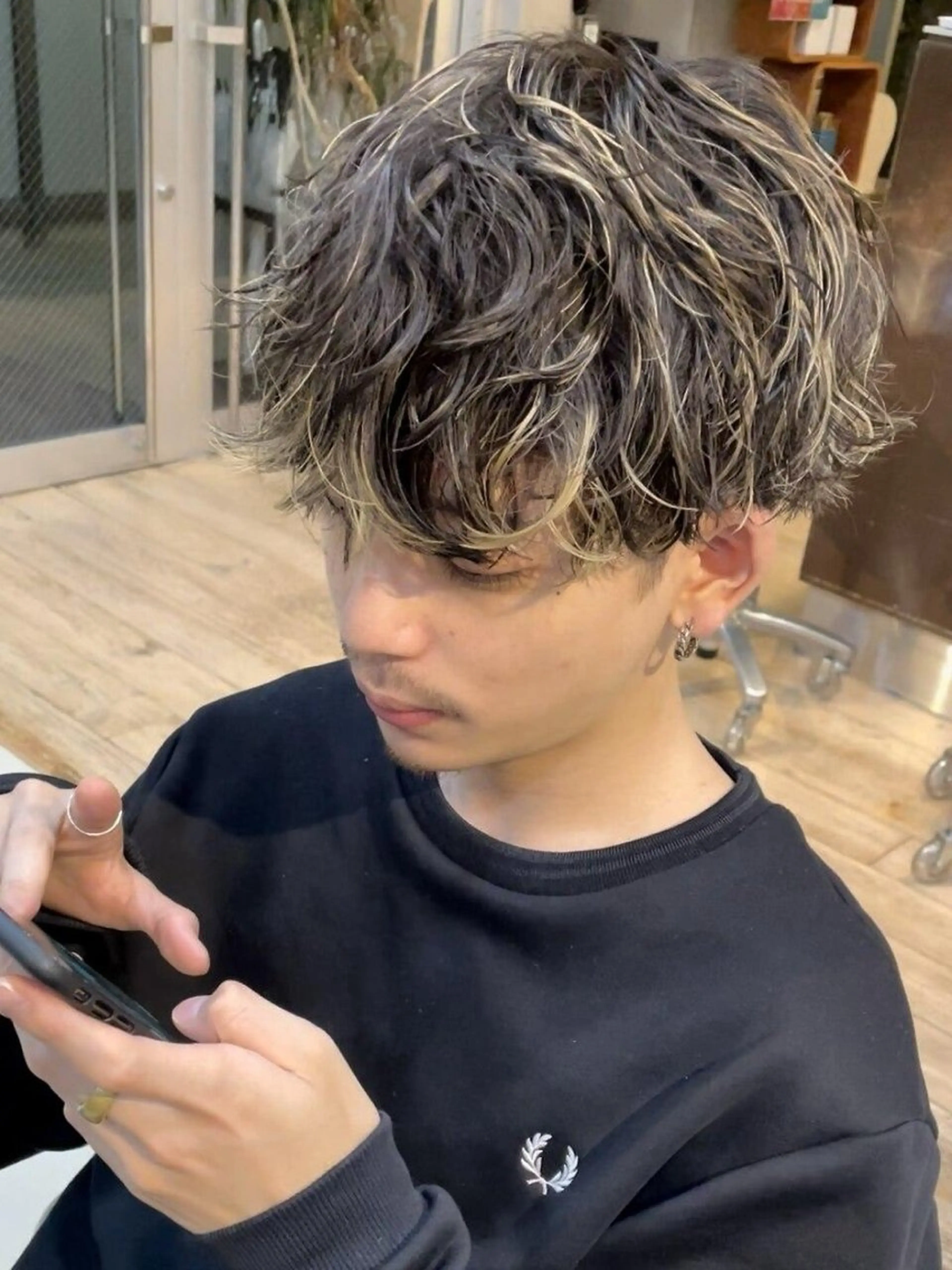 ミディアム パーマ メンズ カット パーマ トリートメント ヘアセット 11.12月限定割引 fifth前比嘉💥のヘアスタイル