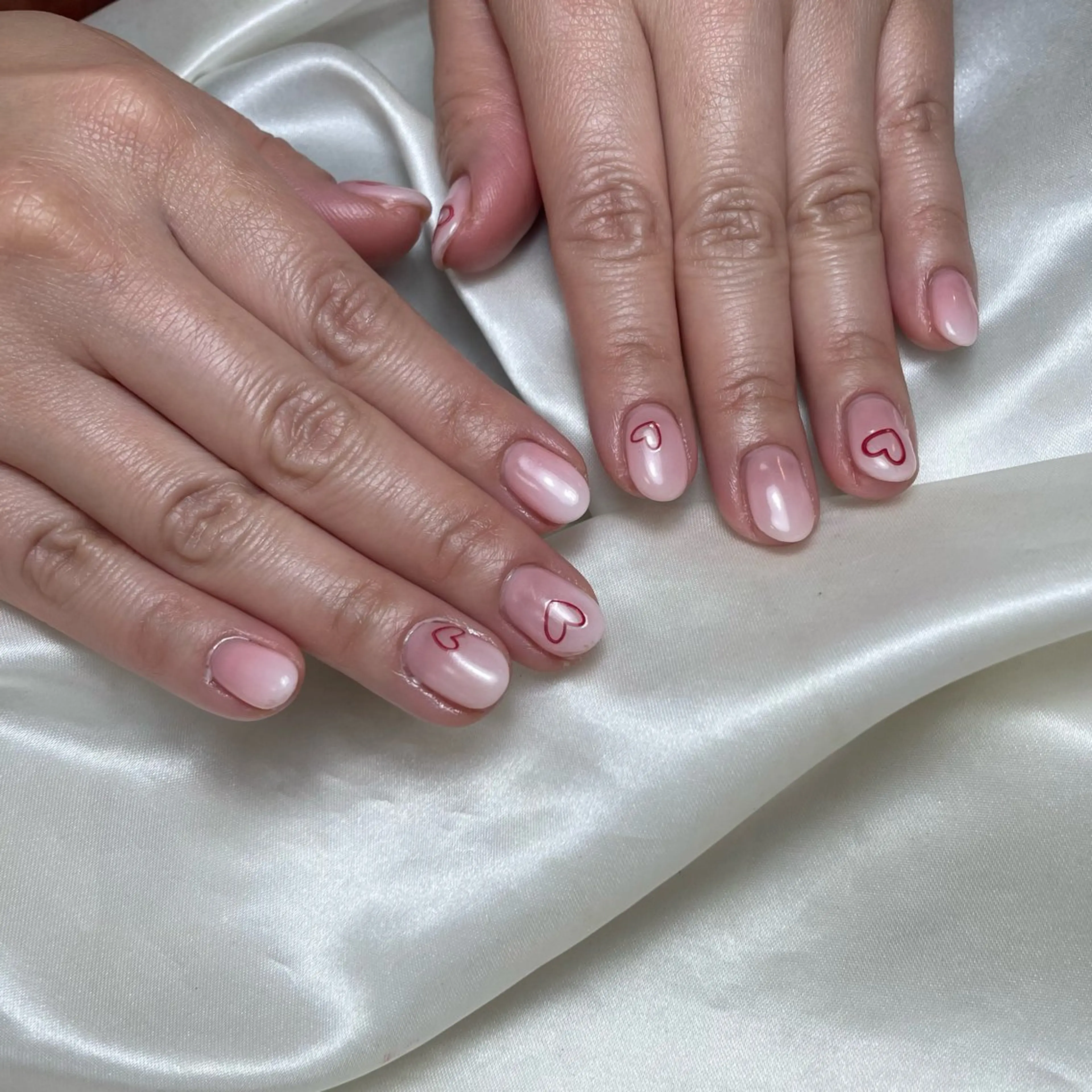 ネイル S LOUNGE NAIL所属・パーツたくさん🍓 SUMIのネイルデザイン