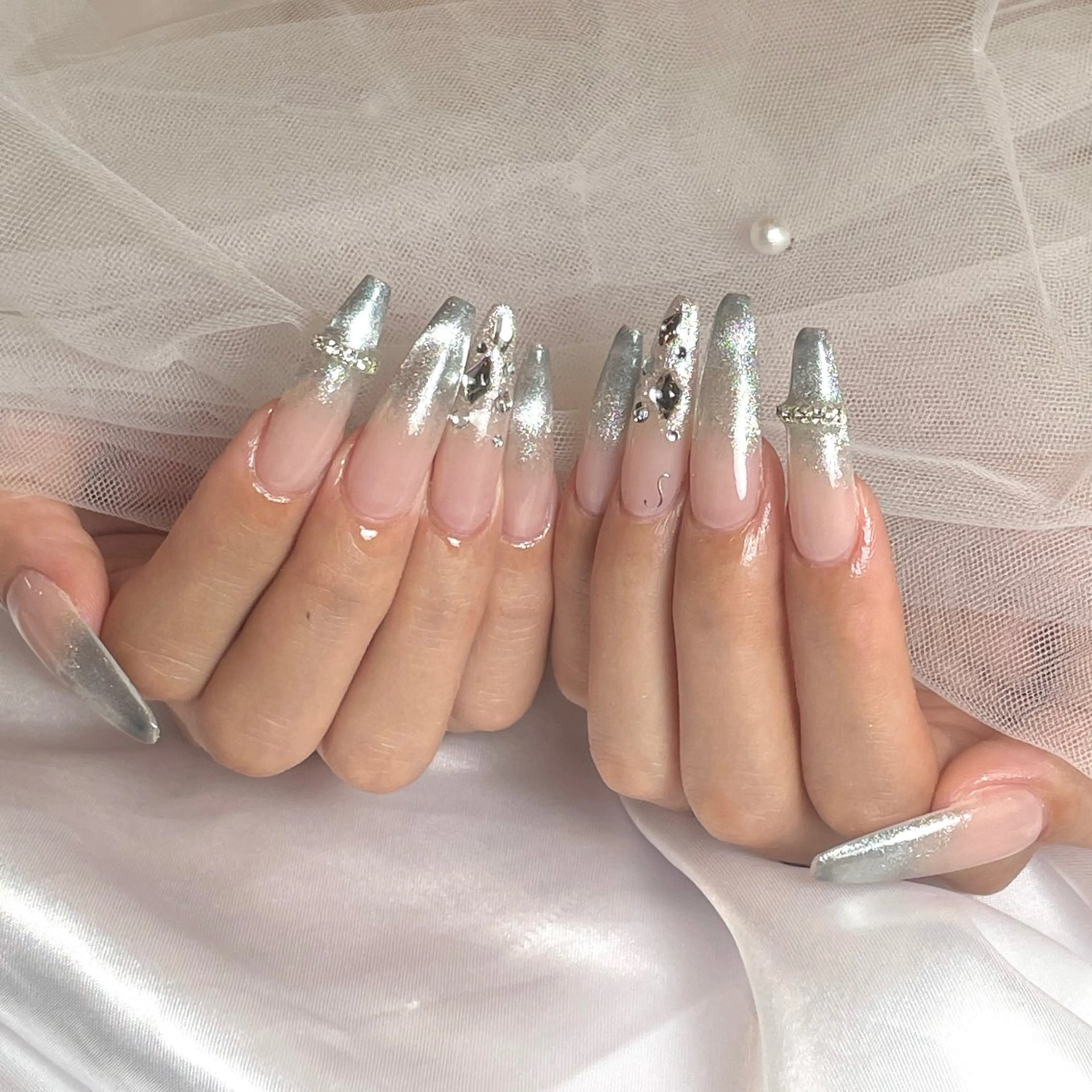 ネイル マグネットネイル ワンホンネイル ハンドネイル yurika 🌷.*･ﾟのネイルデザイン