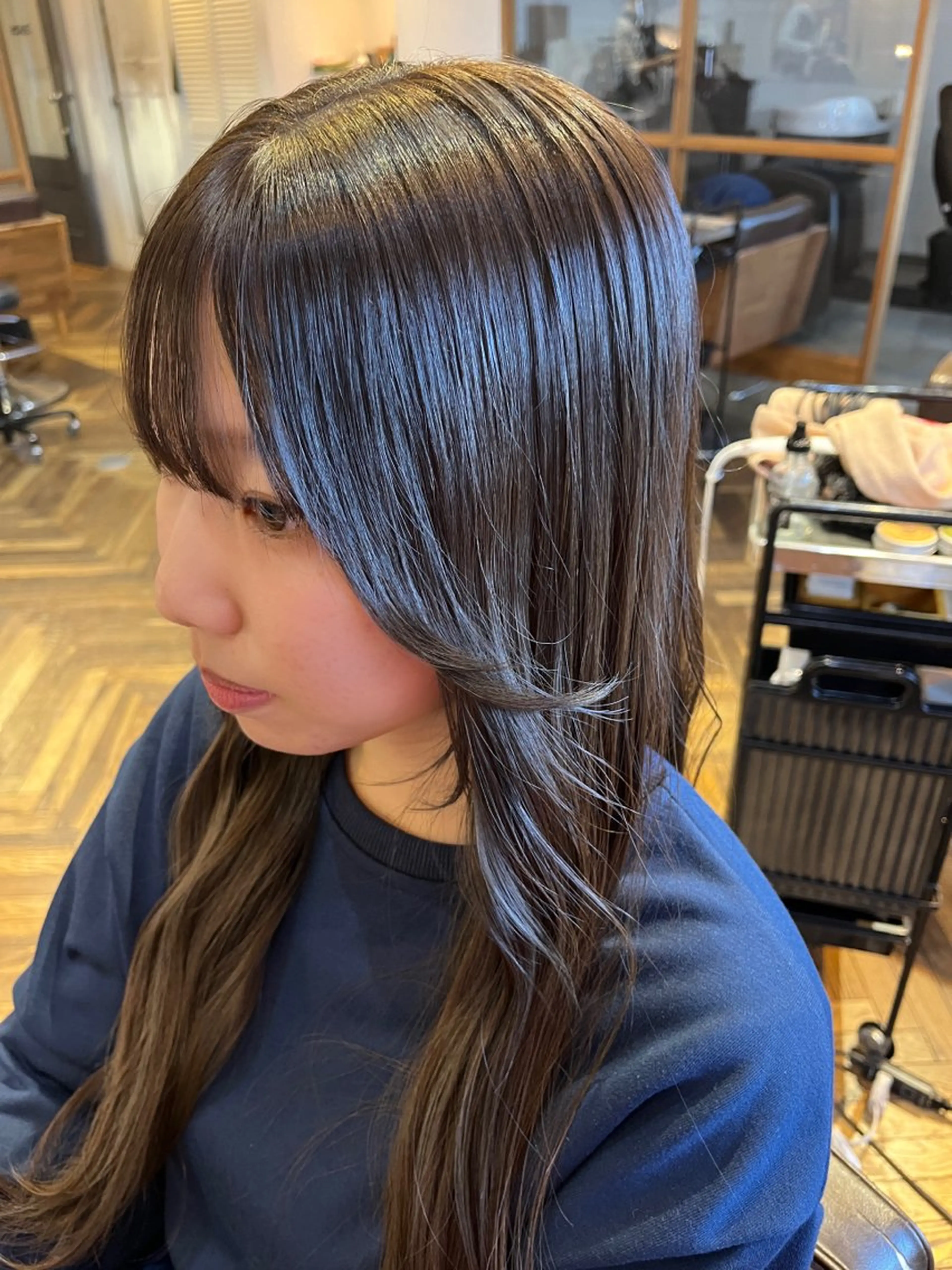 セミロング sora / 渋谷 / ハイトーンのヘアスタイル