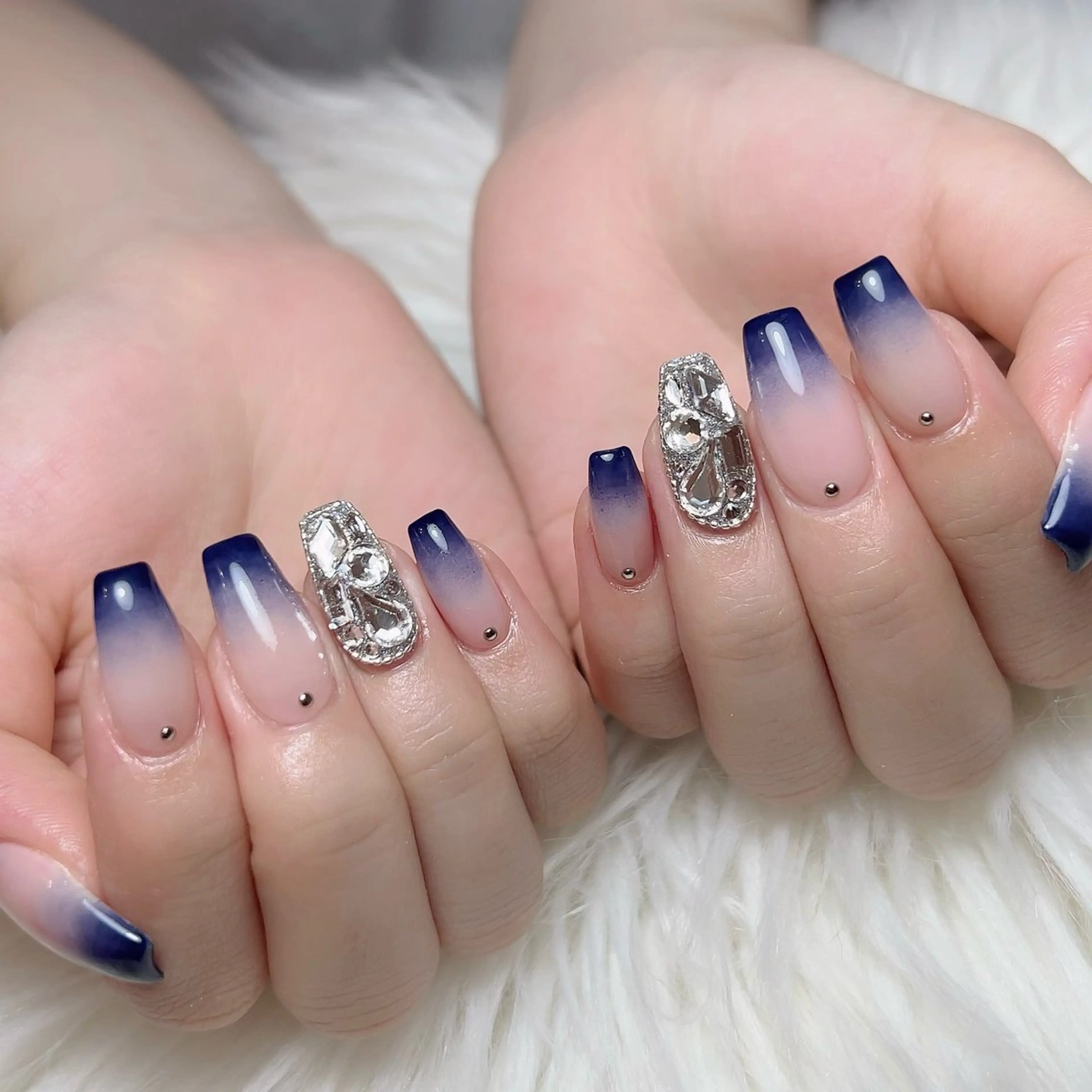 ネイル Nail salon EM（エム）諸星のネイルデザイン