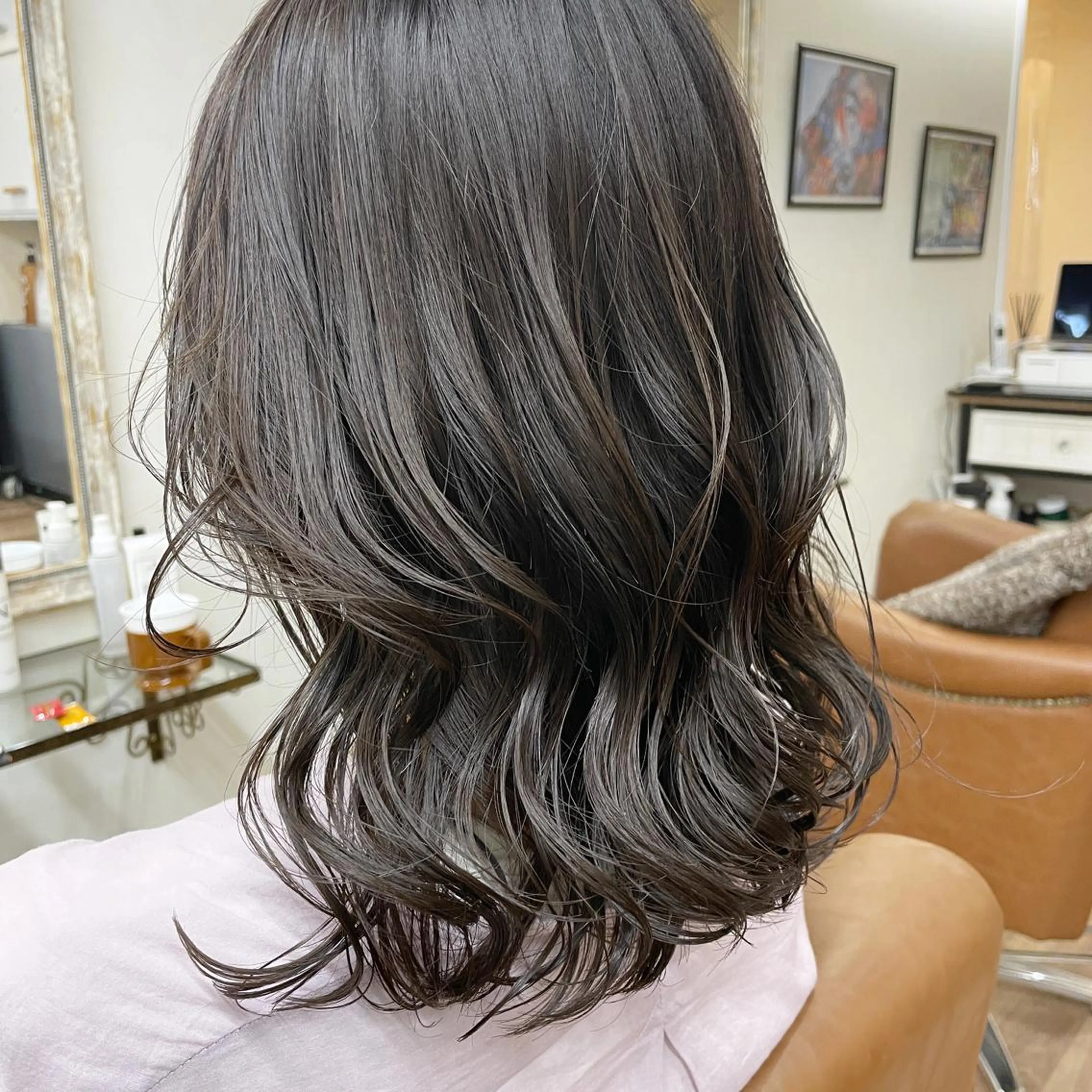 ミディアム カラー TOWA 野村　コウダイのヘアスタイル