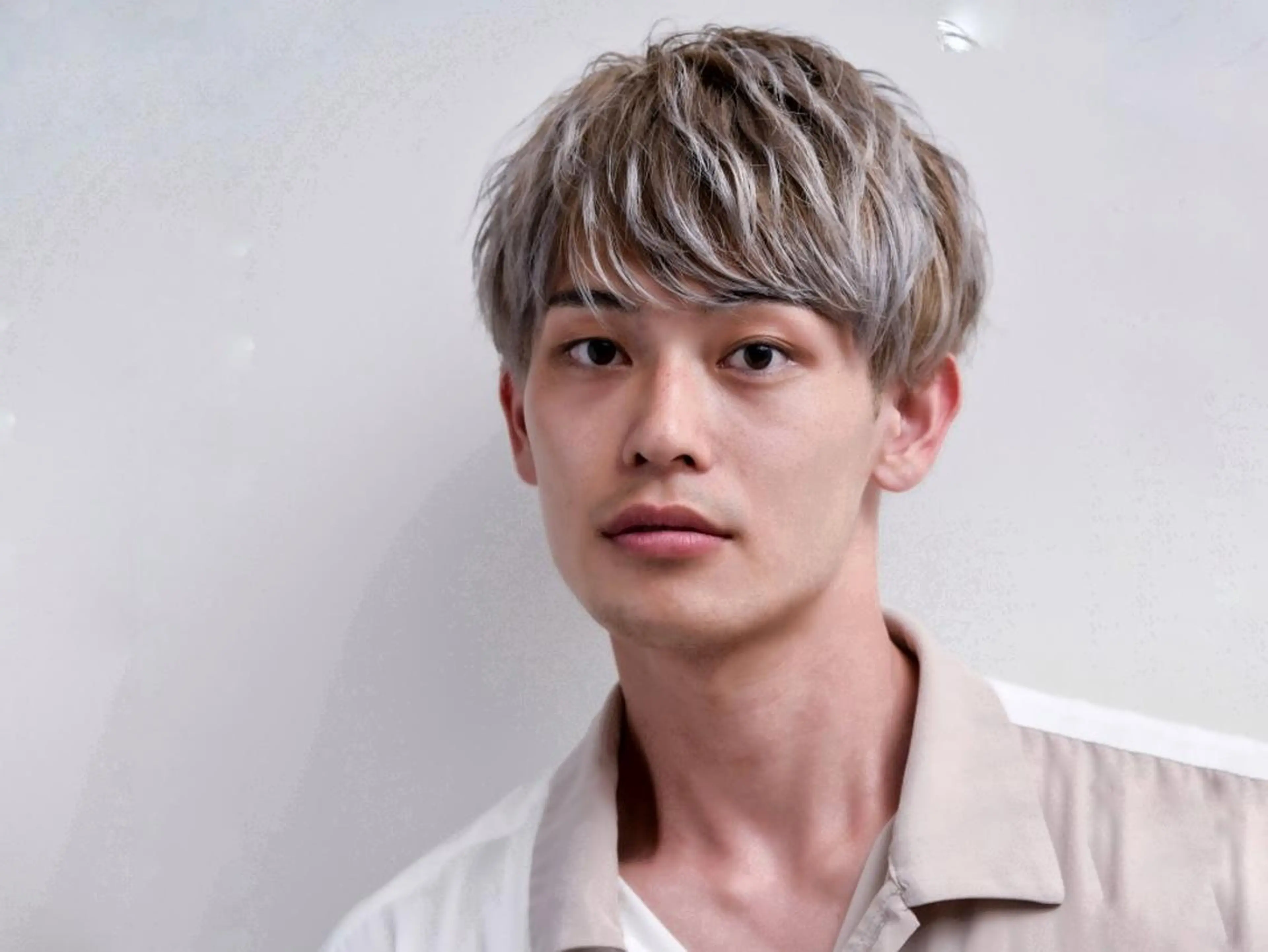 カラー メンズ 坂田 洋介のヘアスタイル