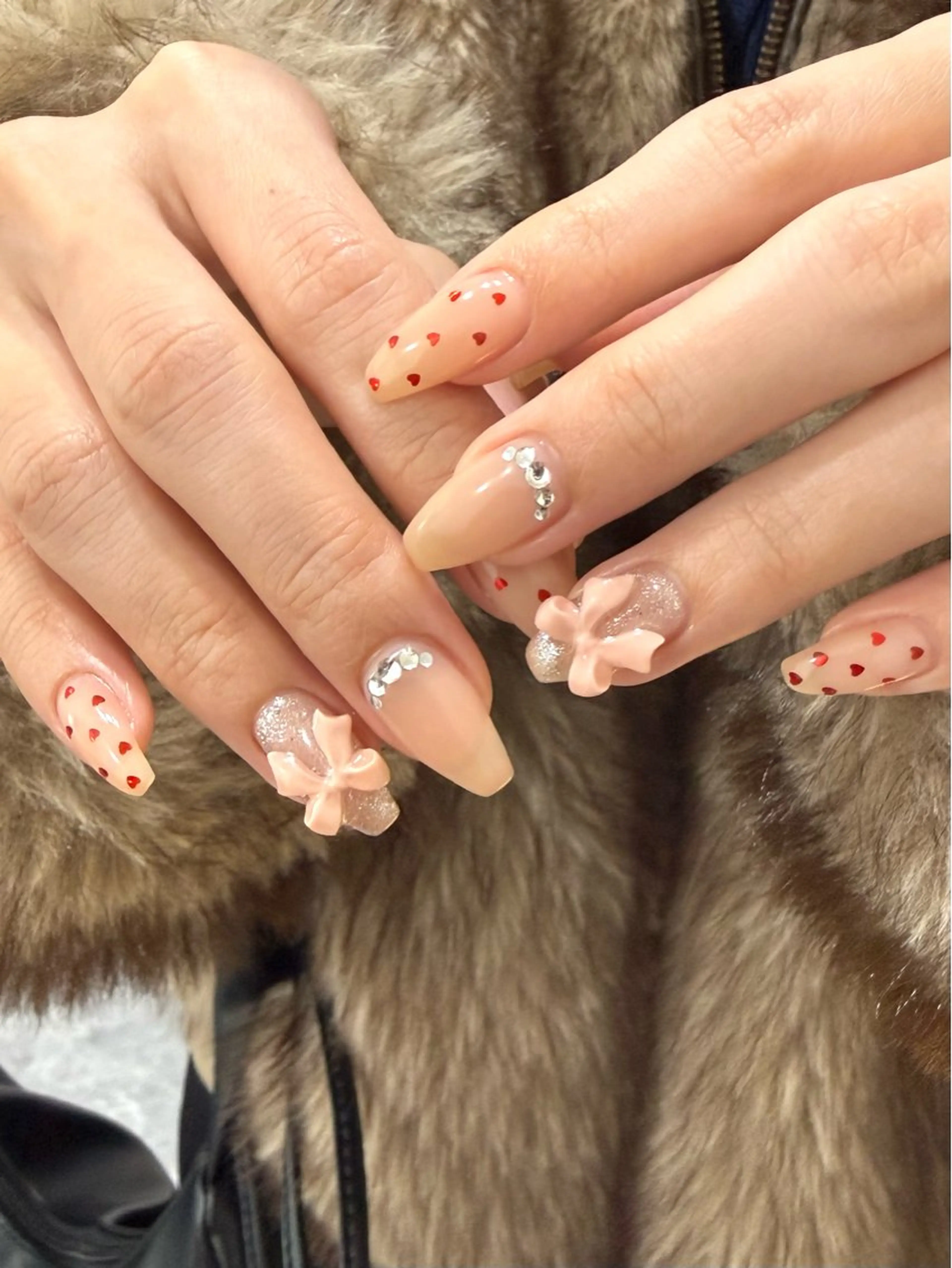 ネイル ハンドネイル 💅🏽 SHIORI🌙のネイルデザイン