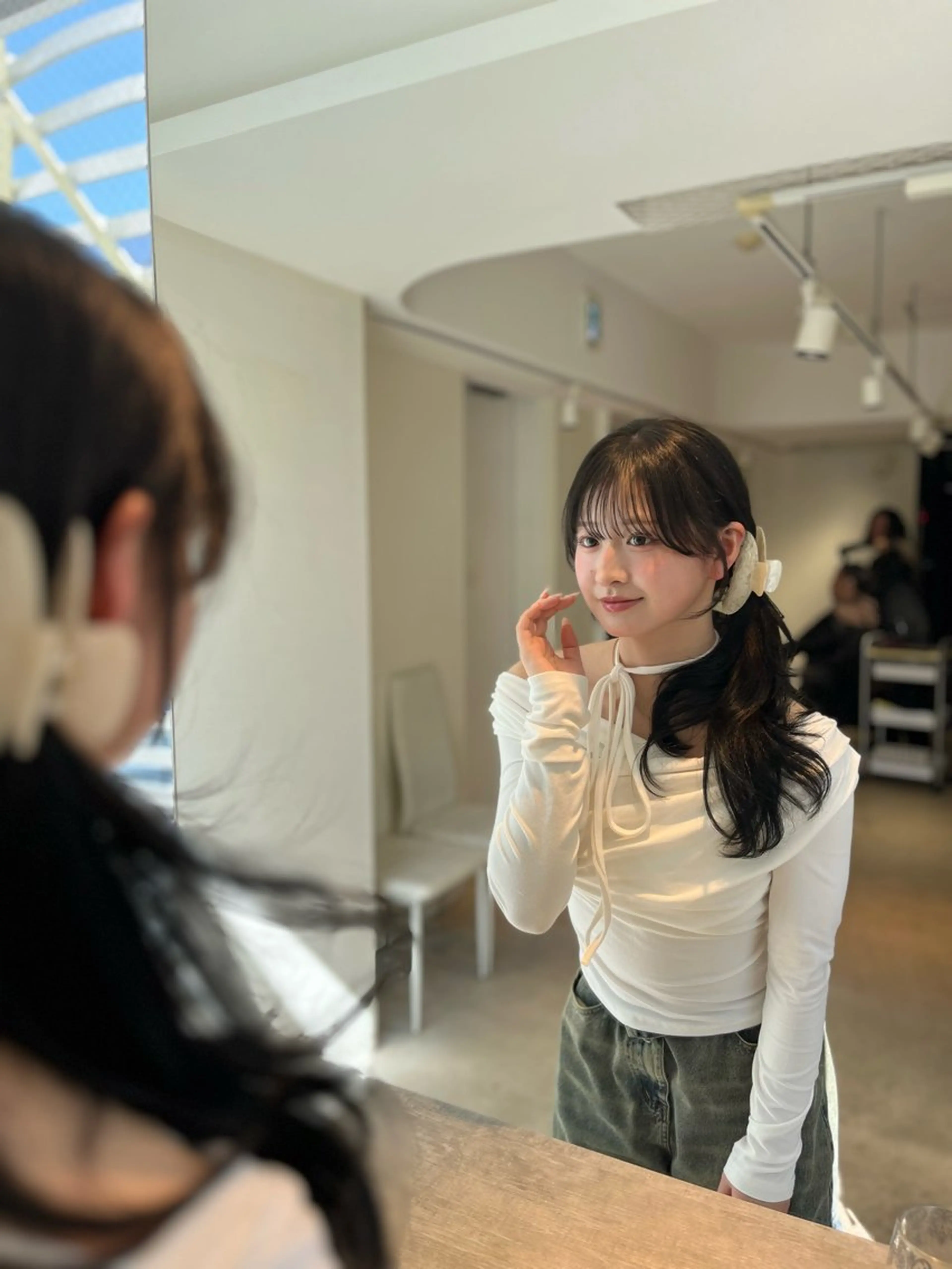 セミロング ケアカラー トリートメント カット ヘアカラー トリートメント ヘッドスパ ♥️透明感×抜け感 ベージュ/佑珠♥️のヘアスタイル