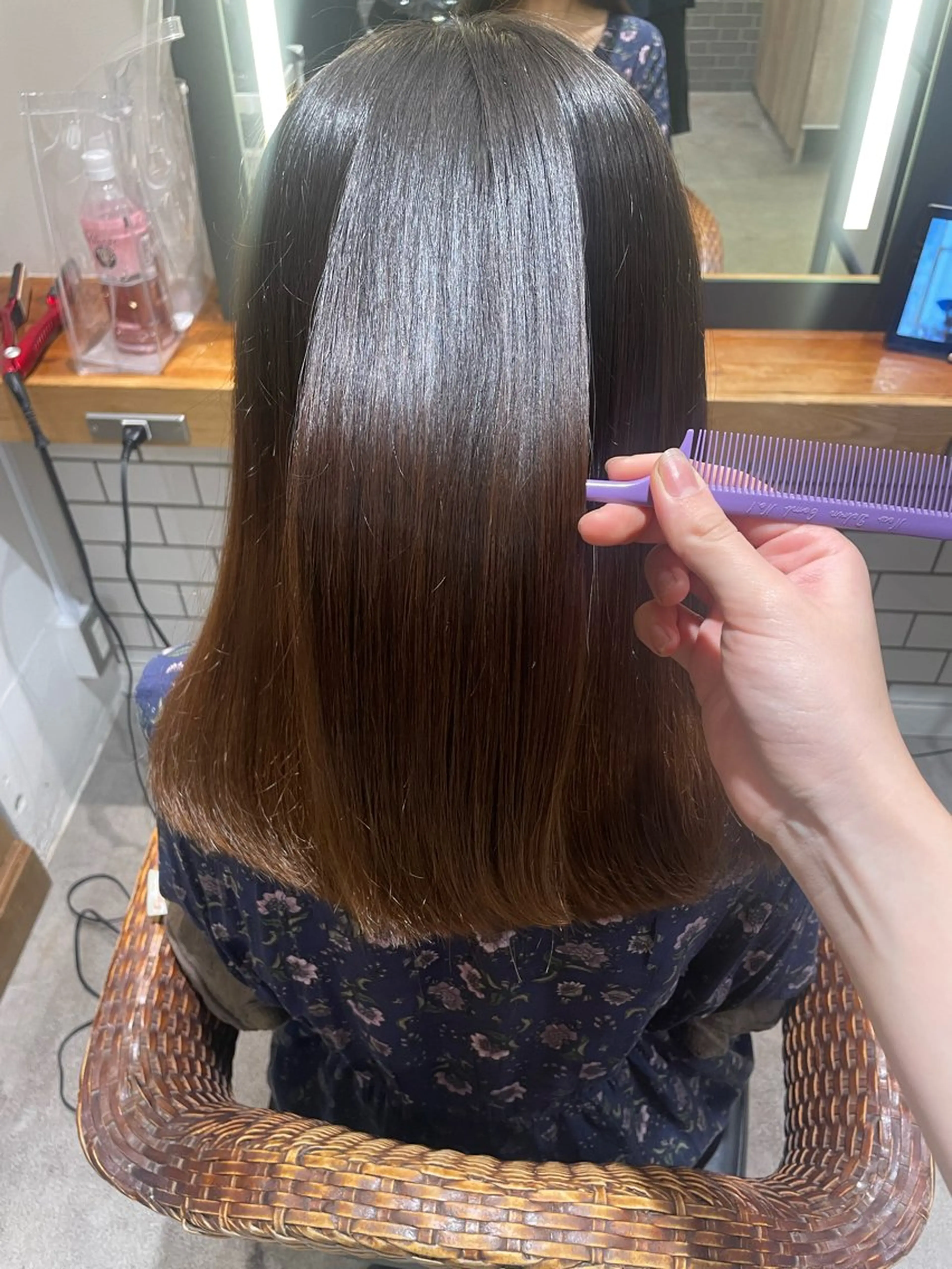 セミロング 暖色カラー🤎Red Neo meiのヘアスタイル