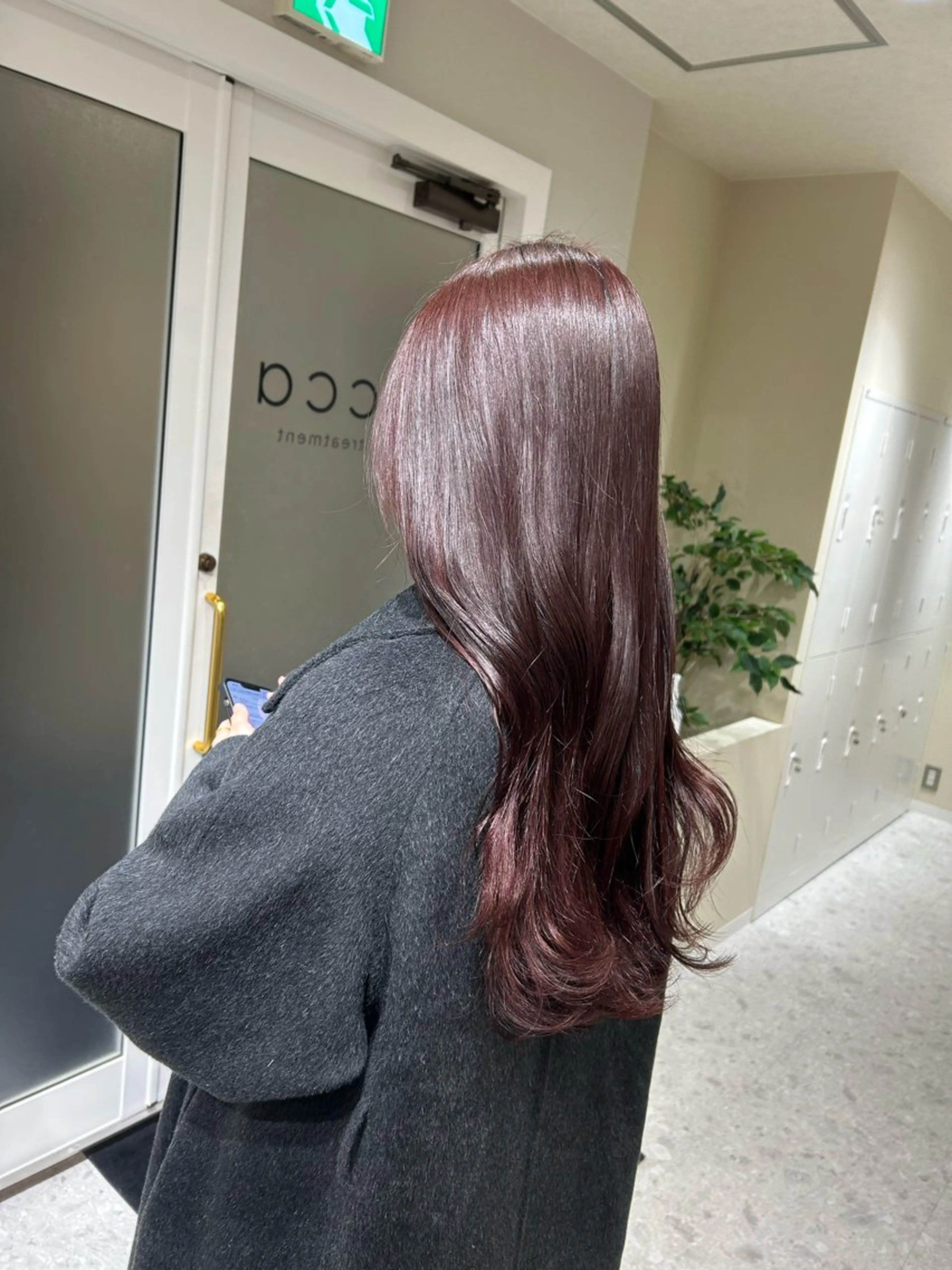 ロング カラー ブラウンカラー カシス レッドカラー カット ヘアカラー トリートメント ヘッドスパ 🩰ニシムラヒカリ 半個室salon♡*のヘアスタイル