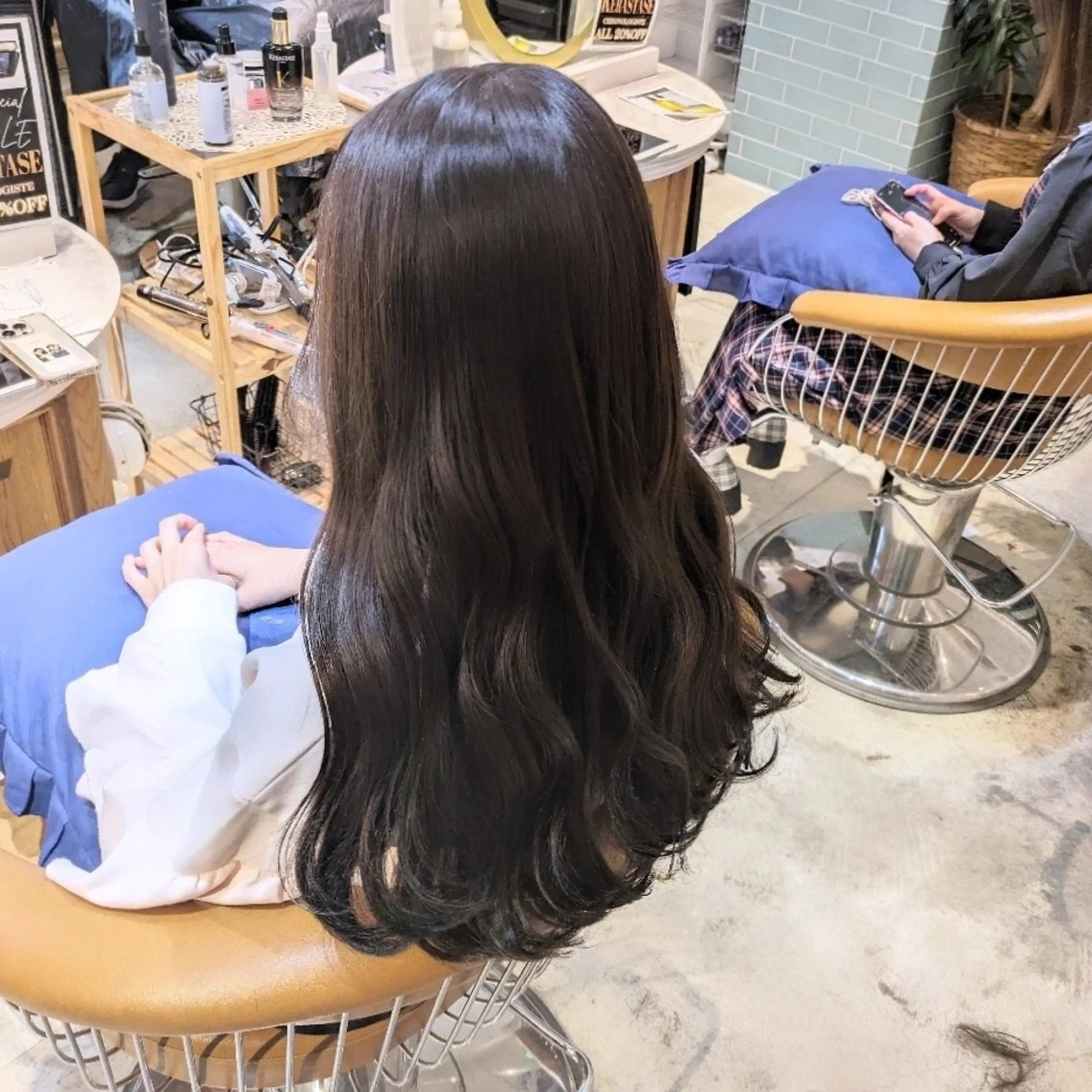 ロング カット ヘアカラー トリートメント 縮毛矯正/レイヤー 💎やまもとちひろのヘアスタイル