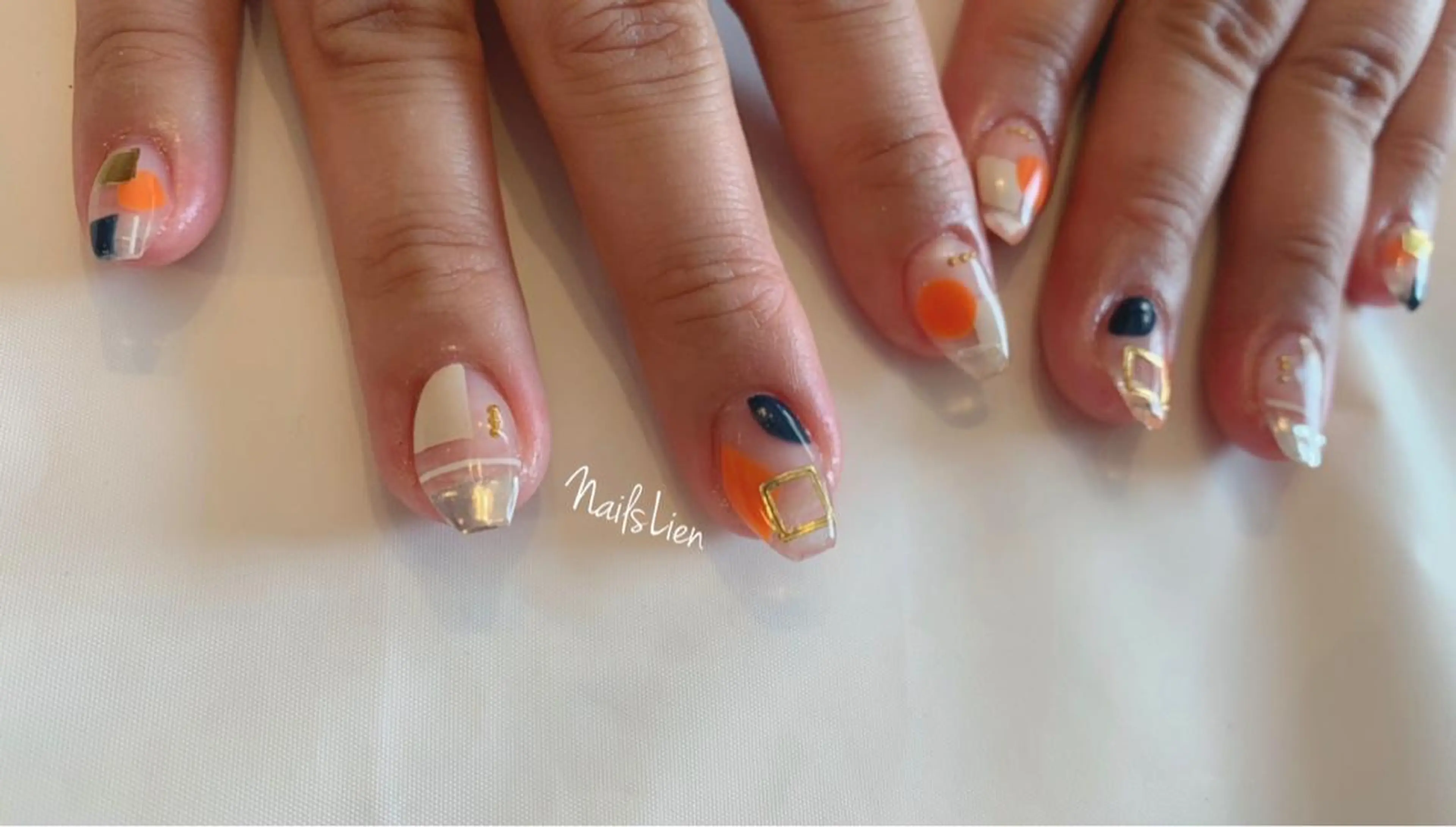 ネイル 長さ出し studio e n / RiNのネイルデザイン