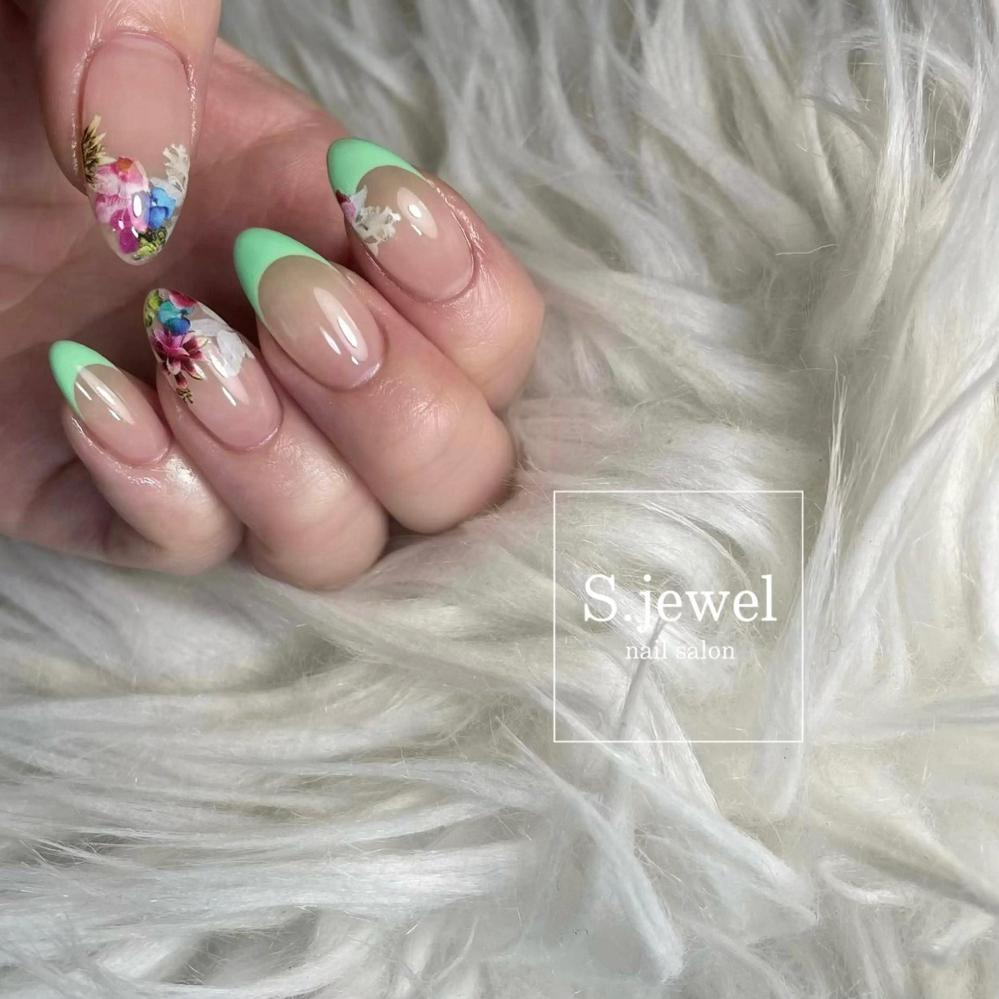 ネイル S♡JEWEL所属・S. JEWELのネイルデザイン