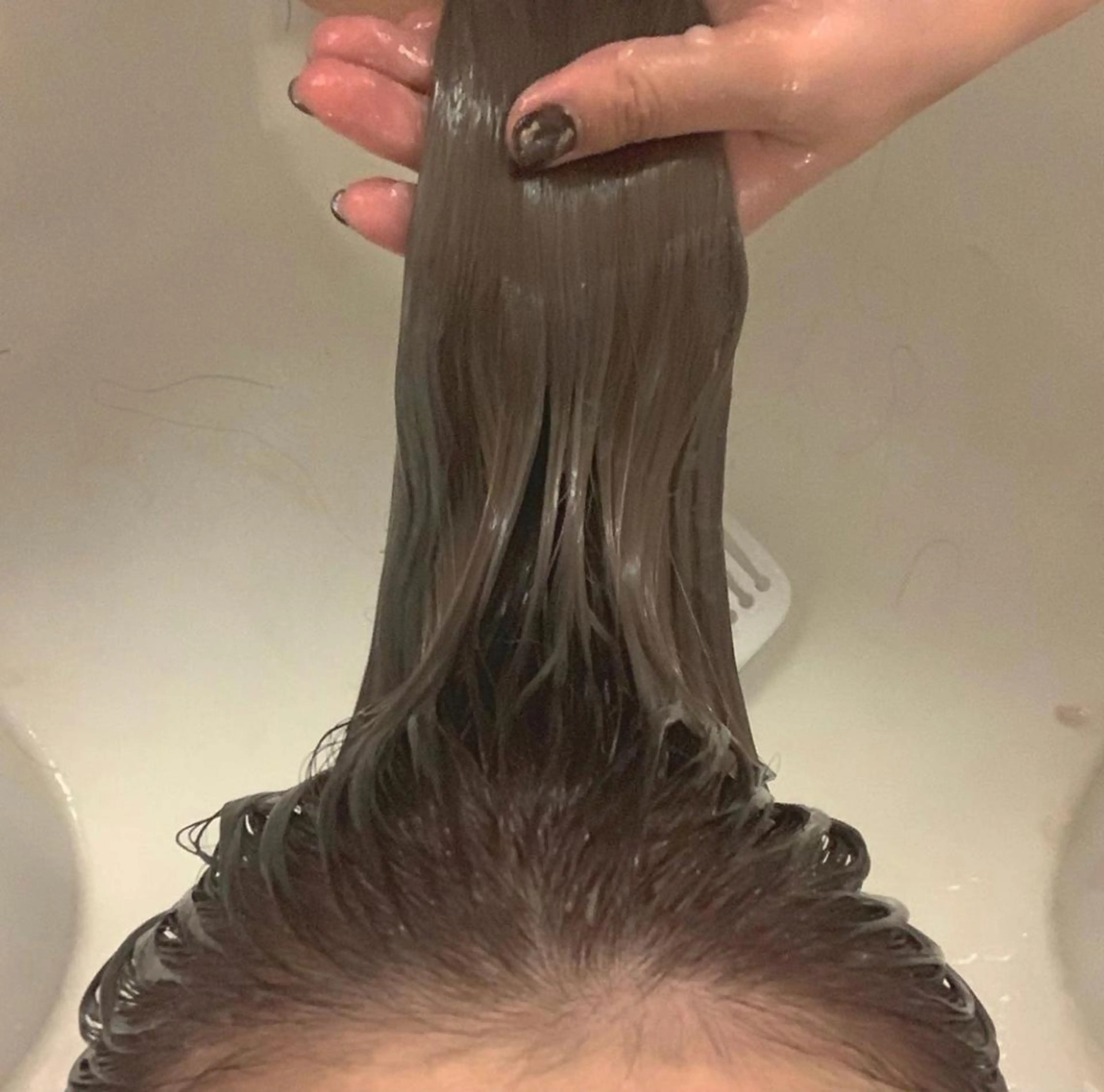 ロング カラー トリートメント 柔らかいヘア/ 東徳嶺 みくのヘアスタイル