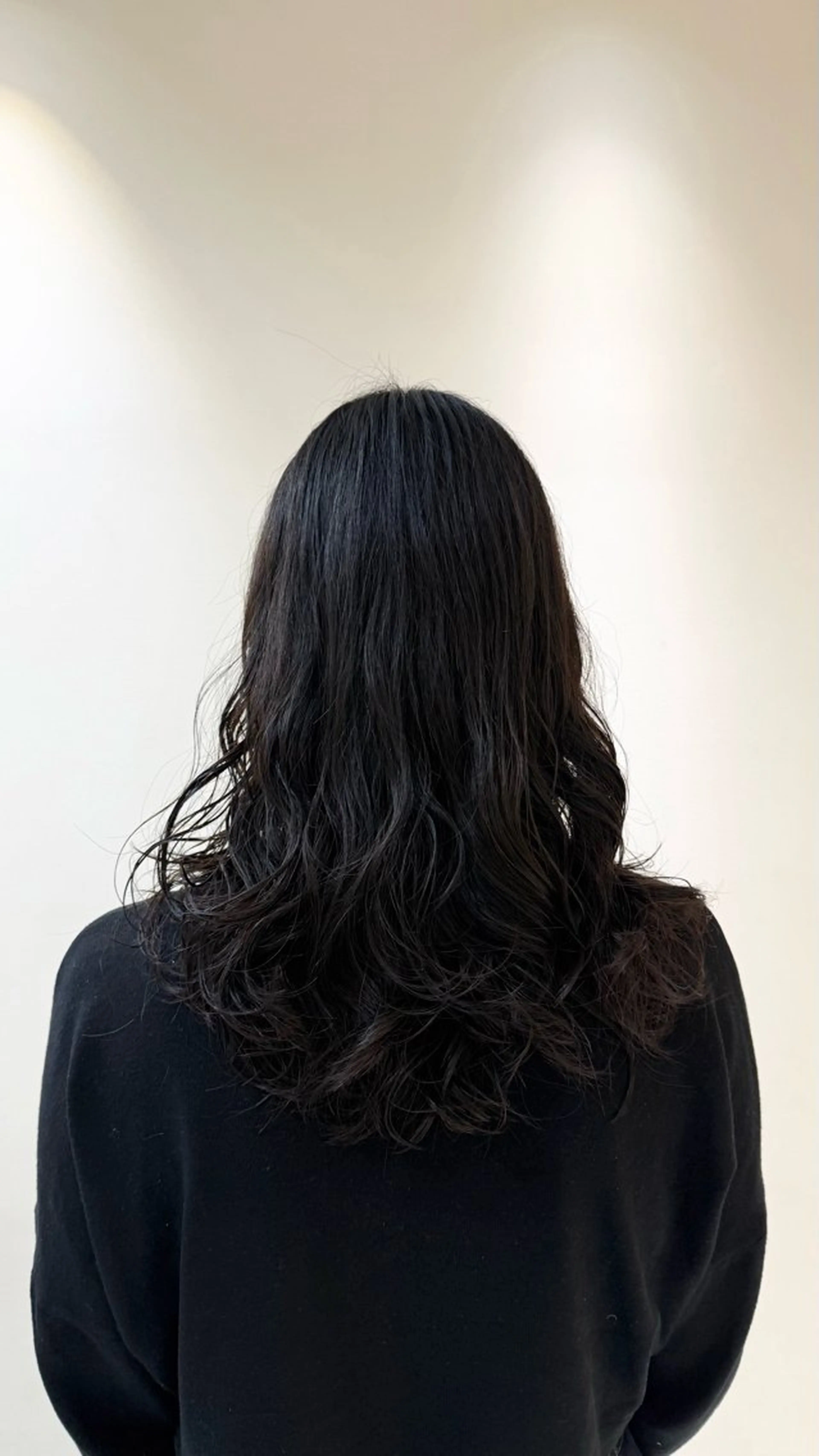 ロング パーマ akari / ミディアムパーマのヘアスタイル