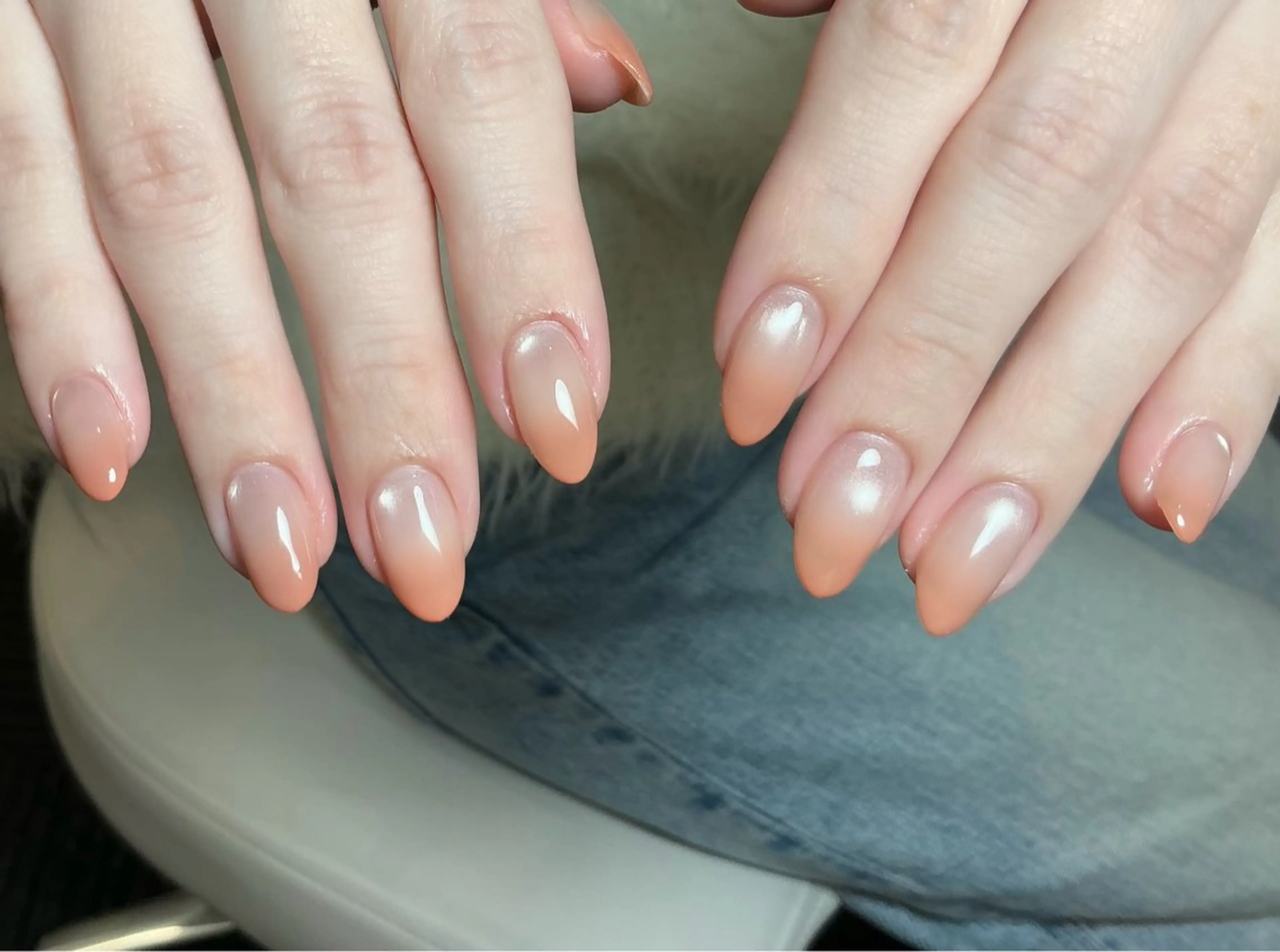 ネイル オーロラネイル 長さ出し フレンチネイル ジェルネイル ガラスフレンチ ハンドネイル Rela・S NAILのネイルデザイン