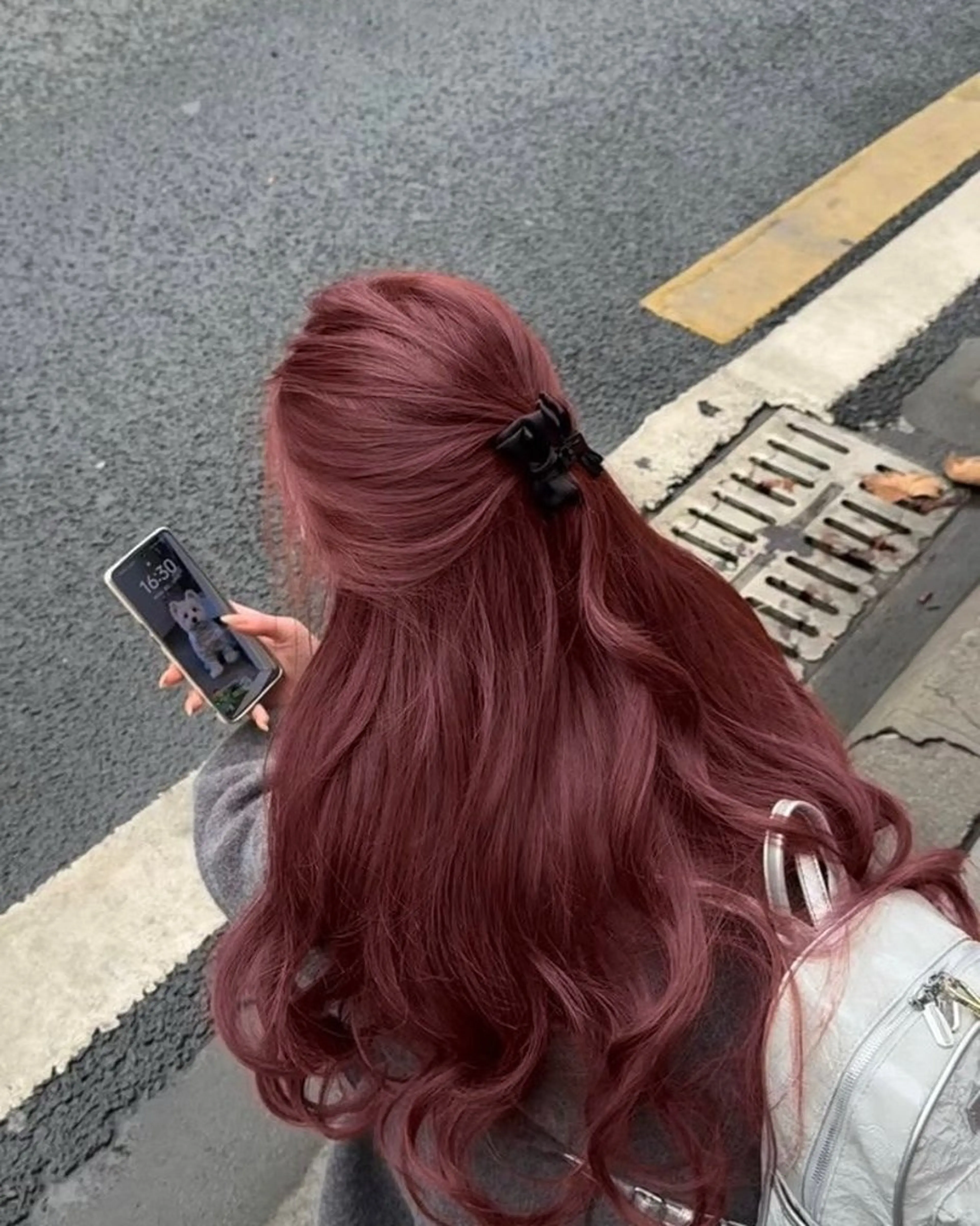 ロング カラー ヘアアレンジ ケアカラー ロング 🩶学生指名No.1 レッド・ボルドー🩶のヘアスタイル