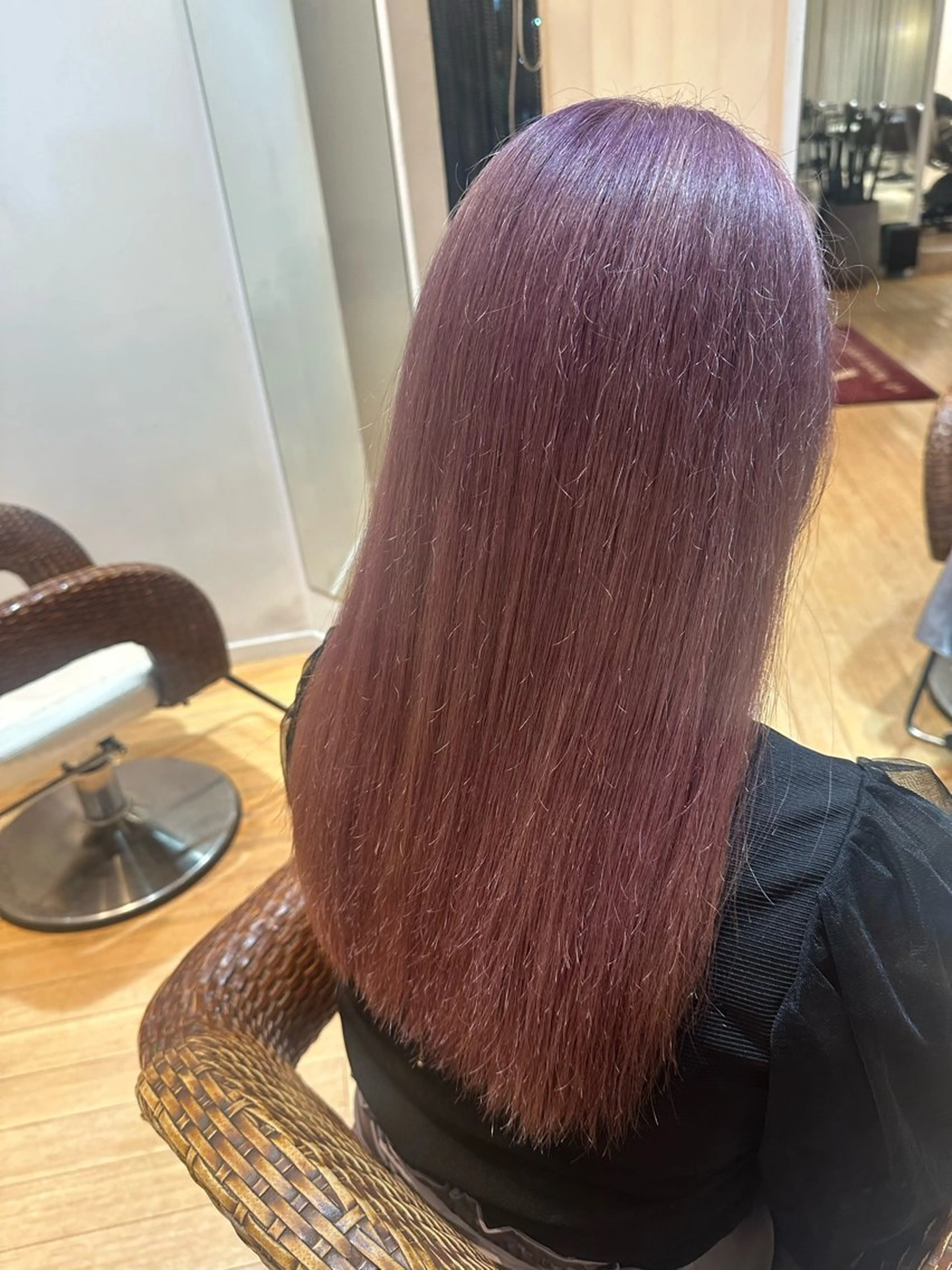 ロング カラー 松浦 麻衣のヘアスタイル