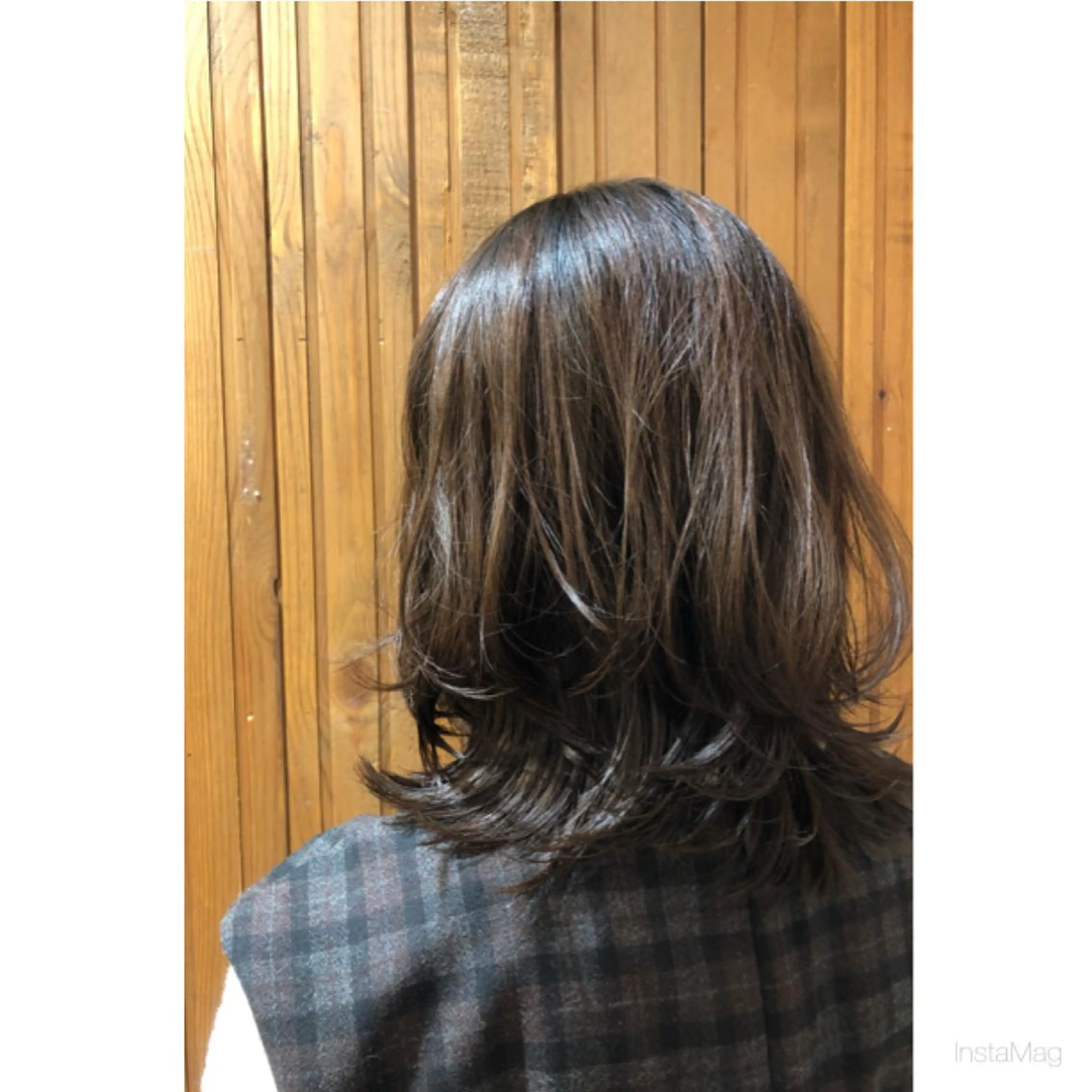 ミディアム レイヤーカット トリートメント カット トリートメント 岩間 香純のヘアスタイル