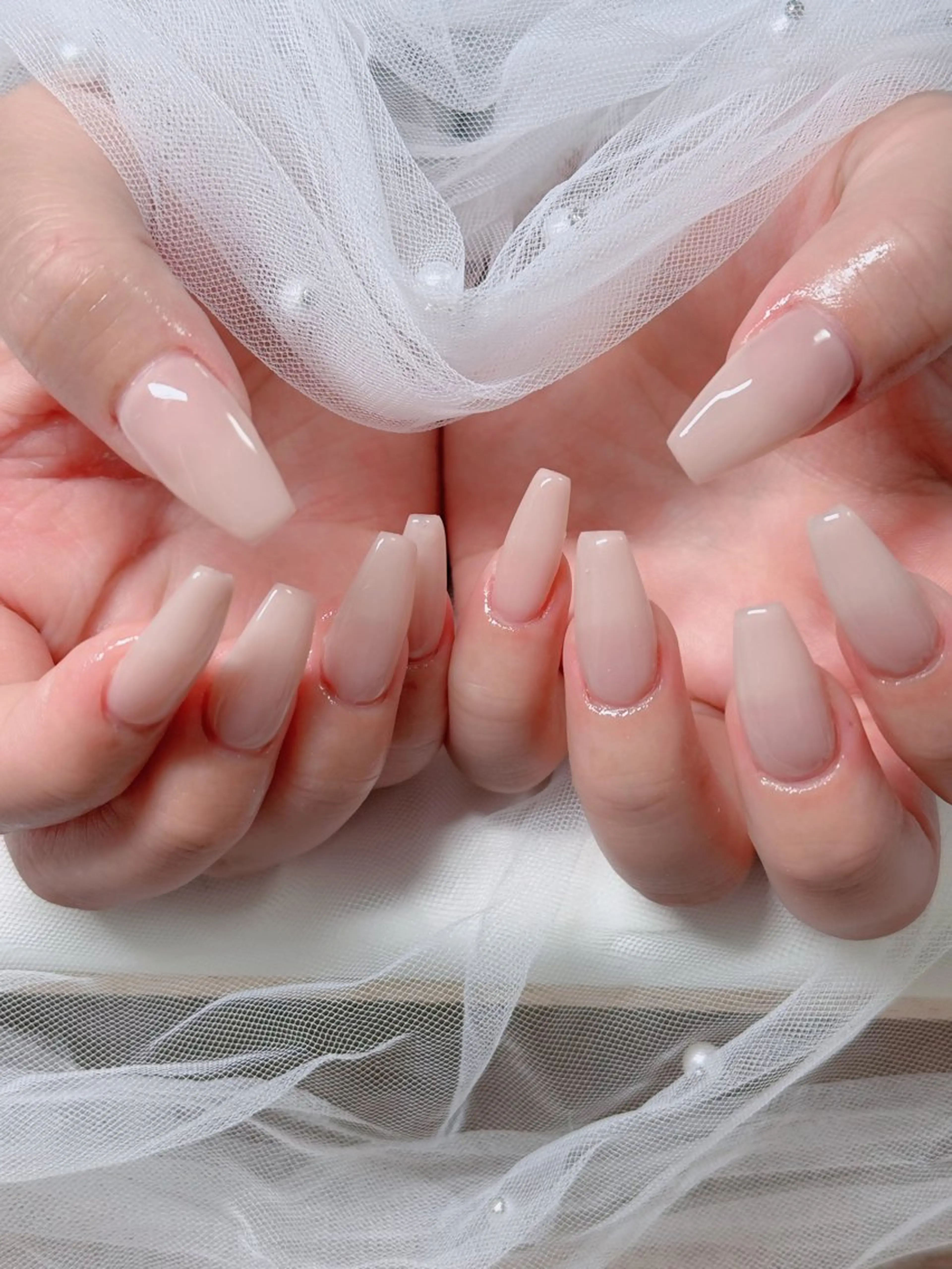 ネイル オーロラネイル フレンチネイル ジェルネイル ハロウィン キラキラネイル ハンドネイル H.baby Nail Salonのネイルデザイン