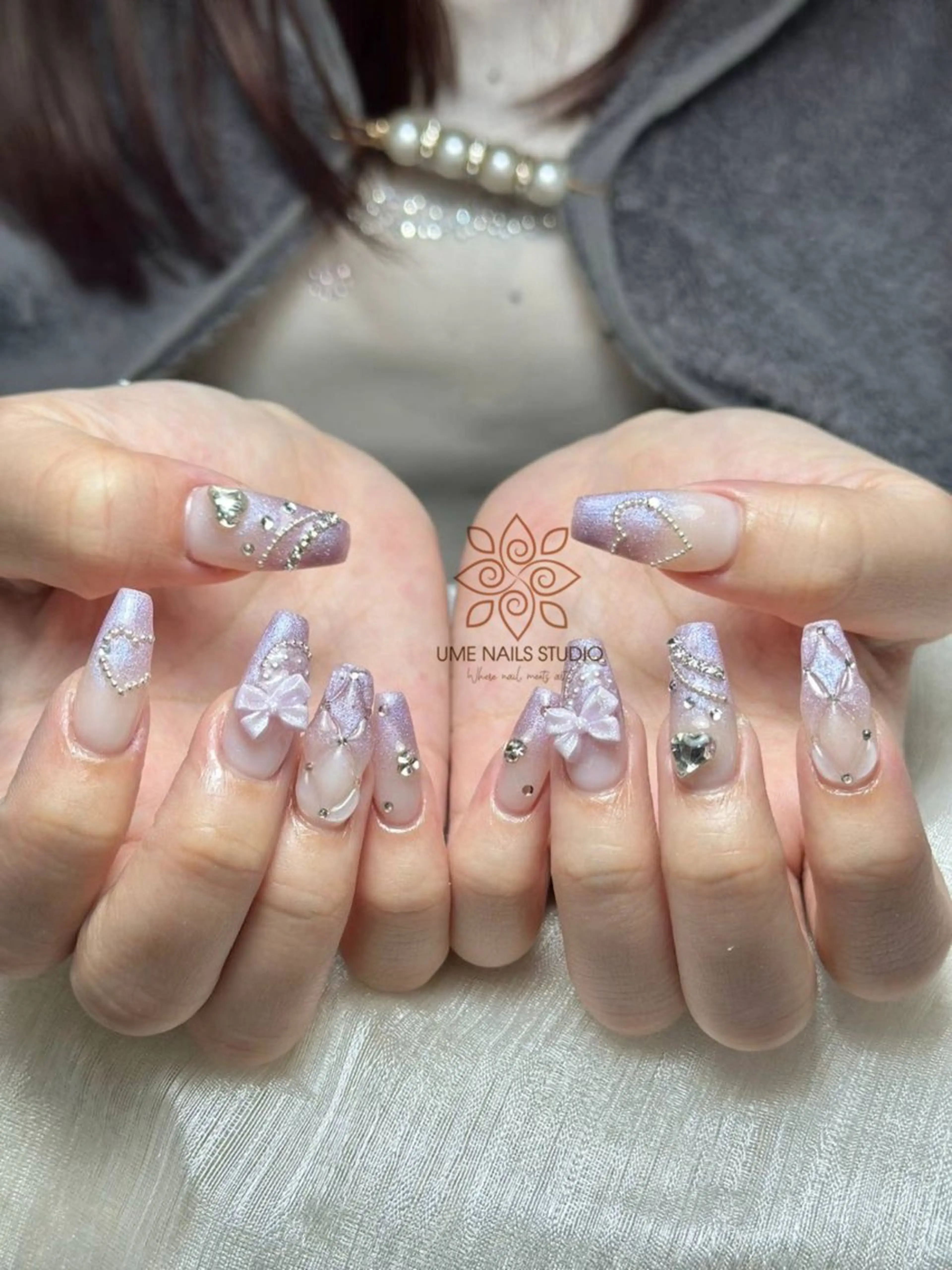 ネイル チークネイル クリアネイル ガーリー キラキラネイル 韓国ネイル ハンドネイル Ume Nail Studioのネイルデザイン
