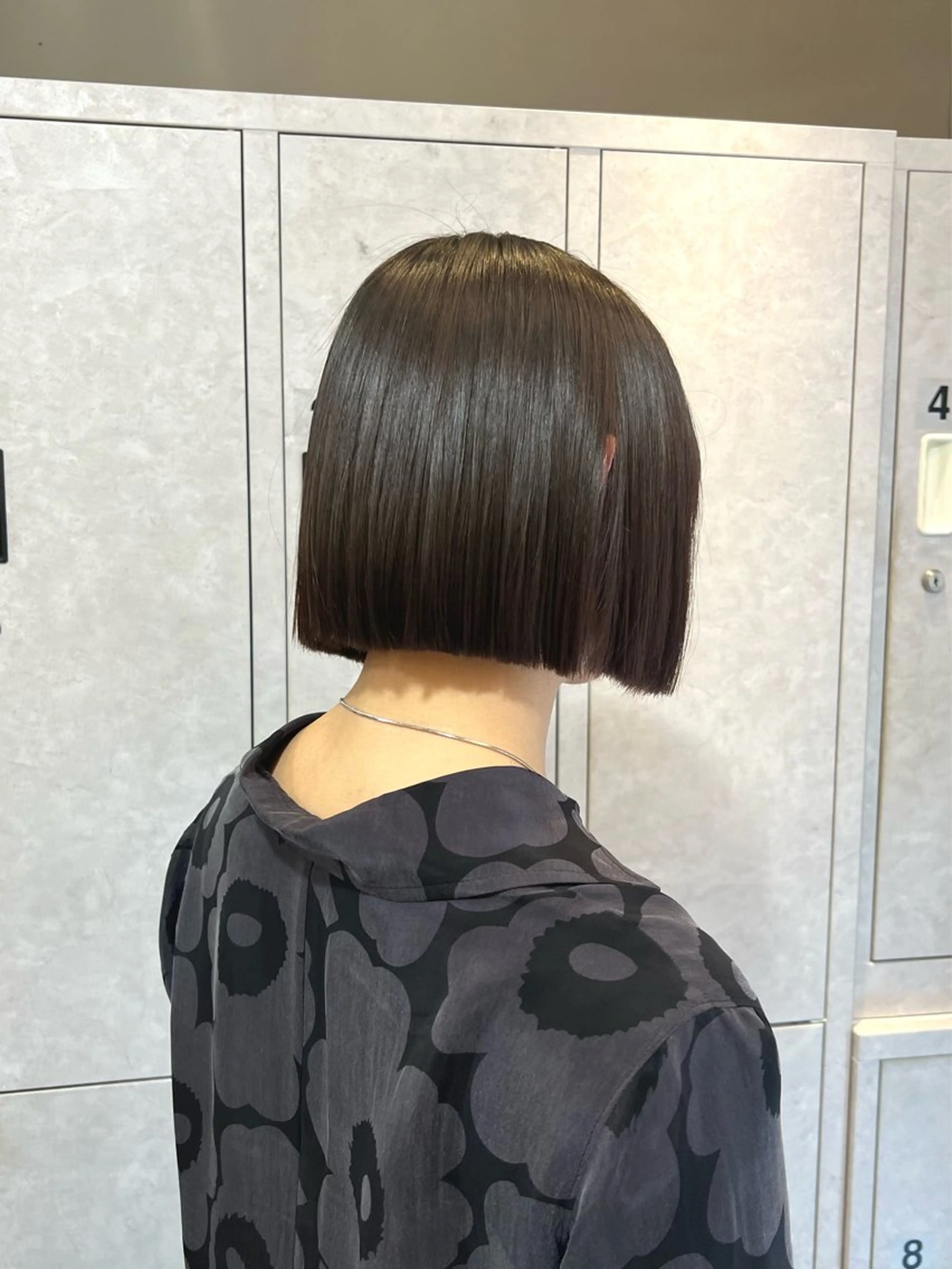 ショート カラー 切りっぱなしボブ ボブ 神戸ボブ✂️ ioe三宮/田 伸佳のヘアスタイル