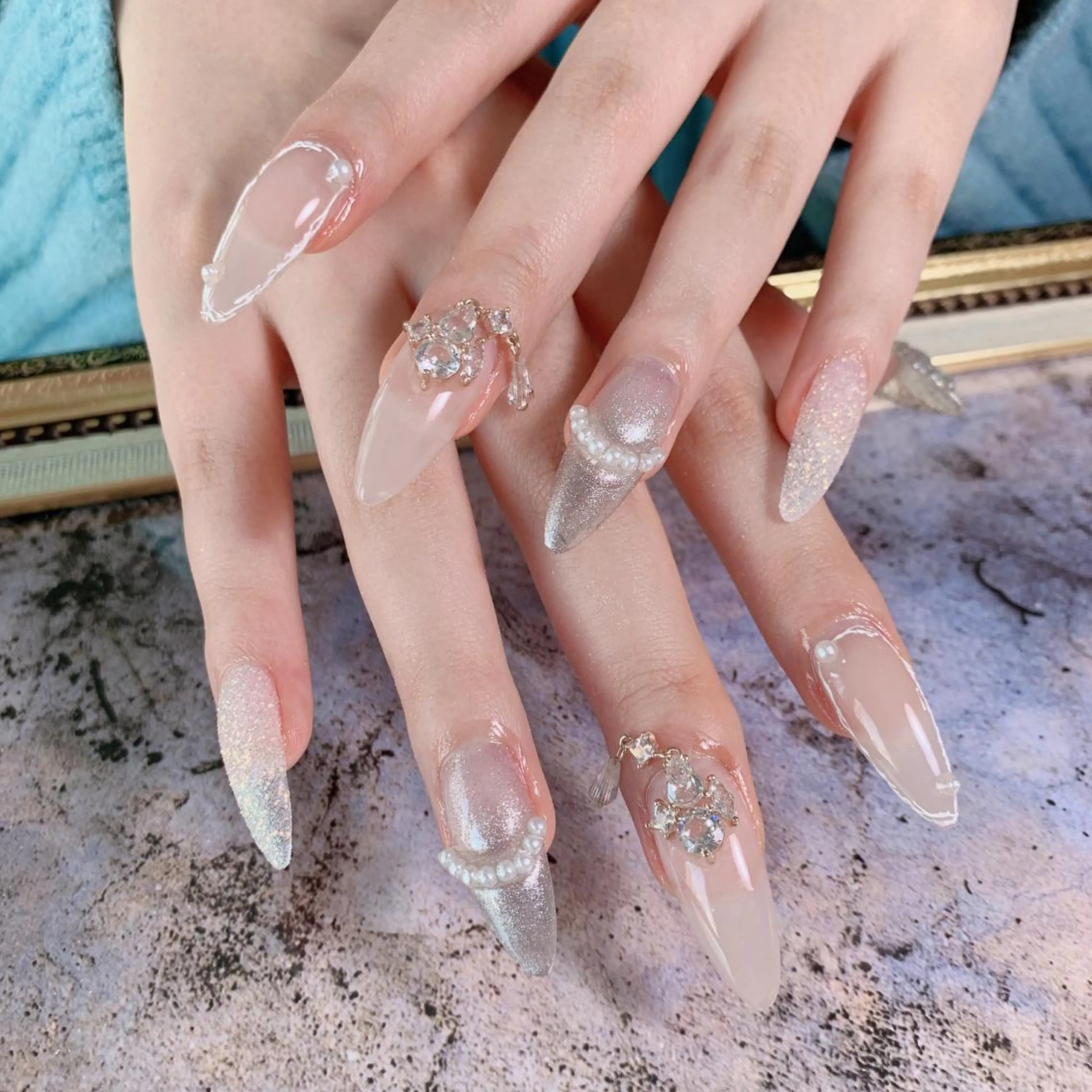 ネイル FLY Nail Salonのネイルデザイン