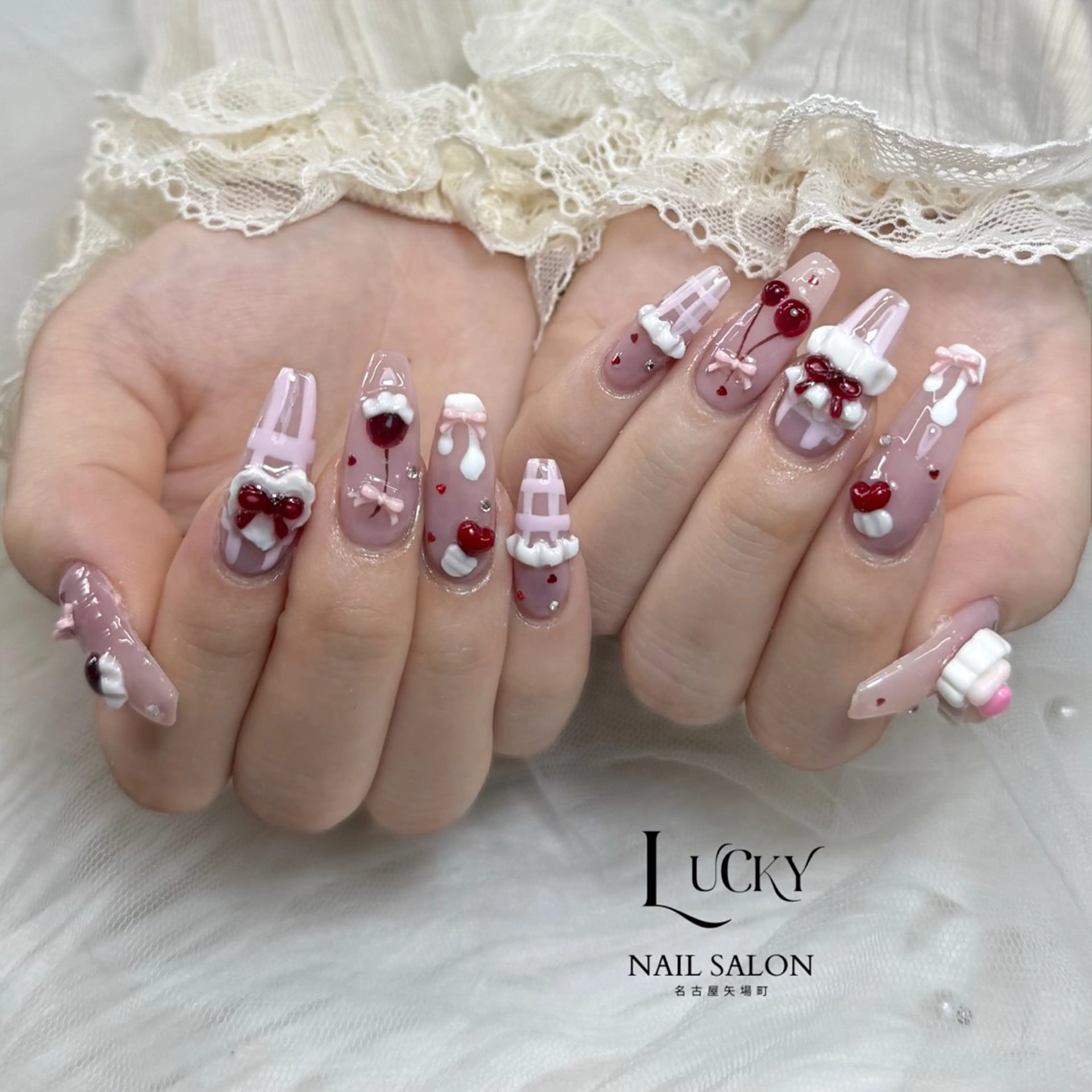 ネイル ハンドネイル Lucky Nail Salonのネイルデザイン