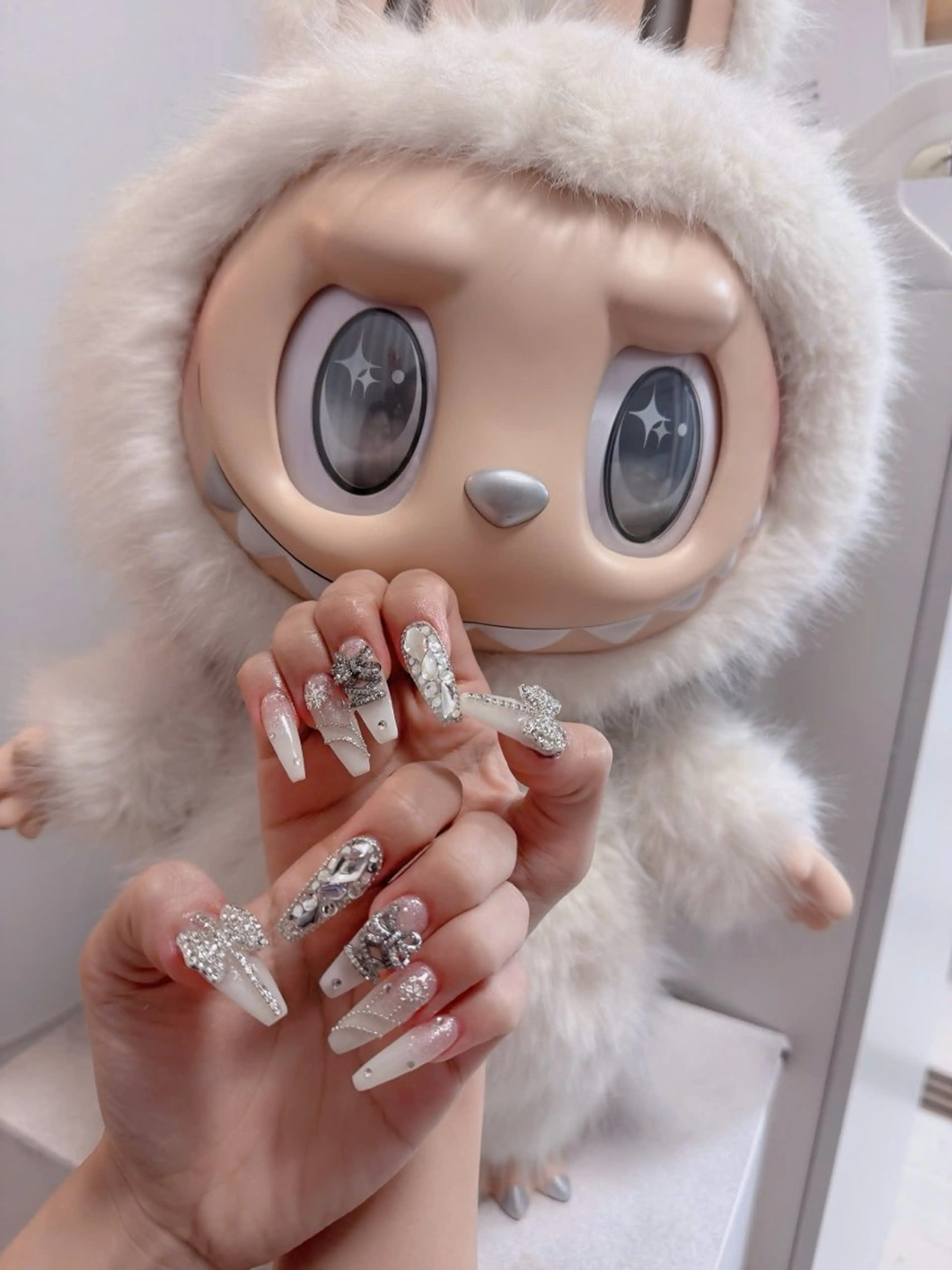 ネイル オーロラネイル フレンチネイル ジェルネイル ハロウィン 韓国ネイル ハンドネイル H.baby Nail Salonのネイルデザイン