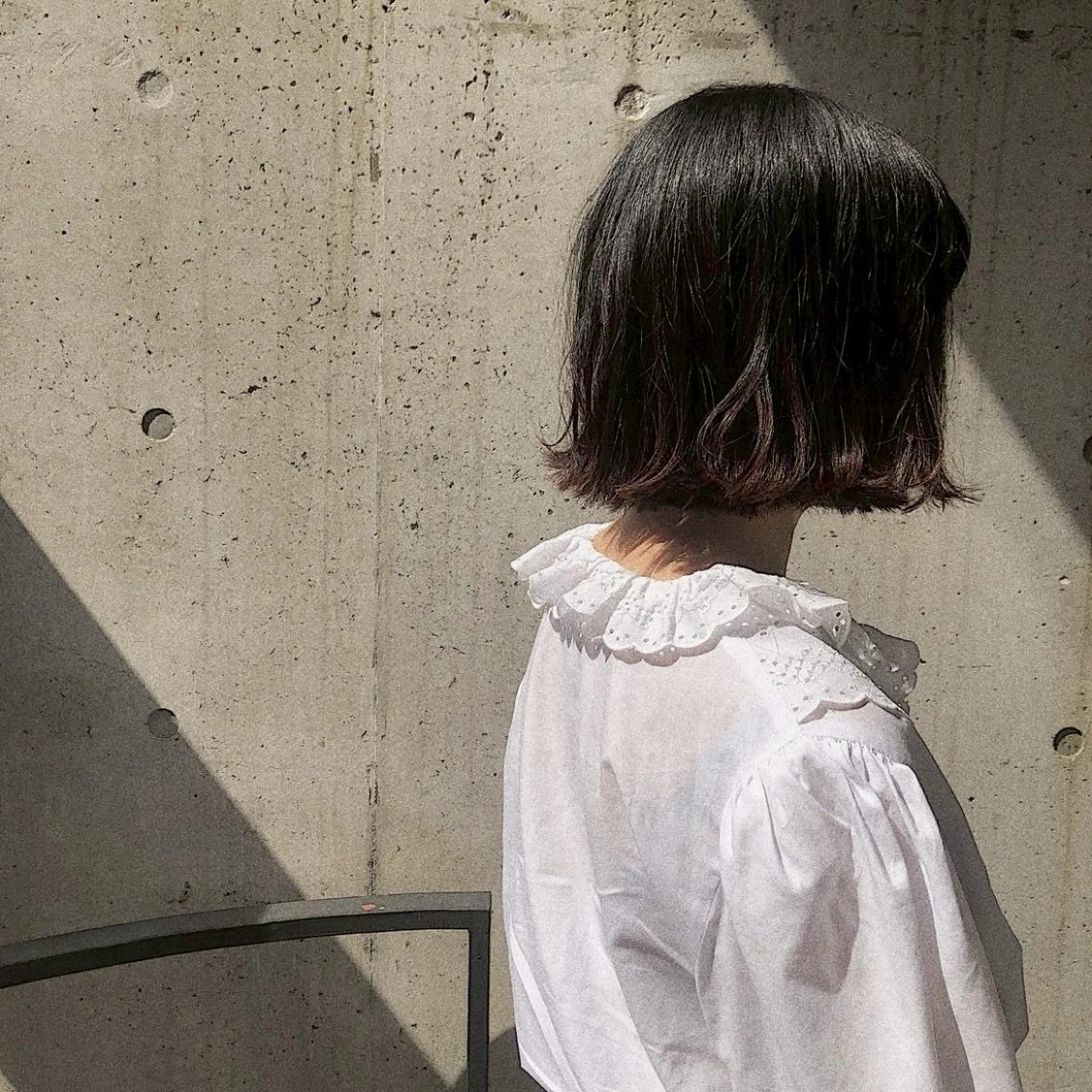 ショート 切りっぱなしボブ ボブ 浅岡 昭汰のヘアスタイル