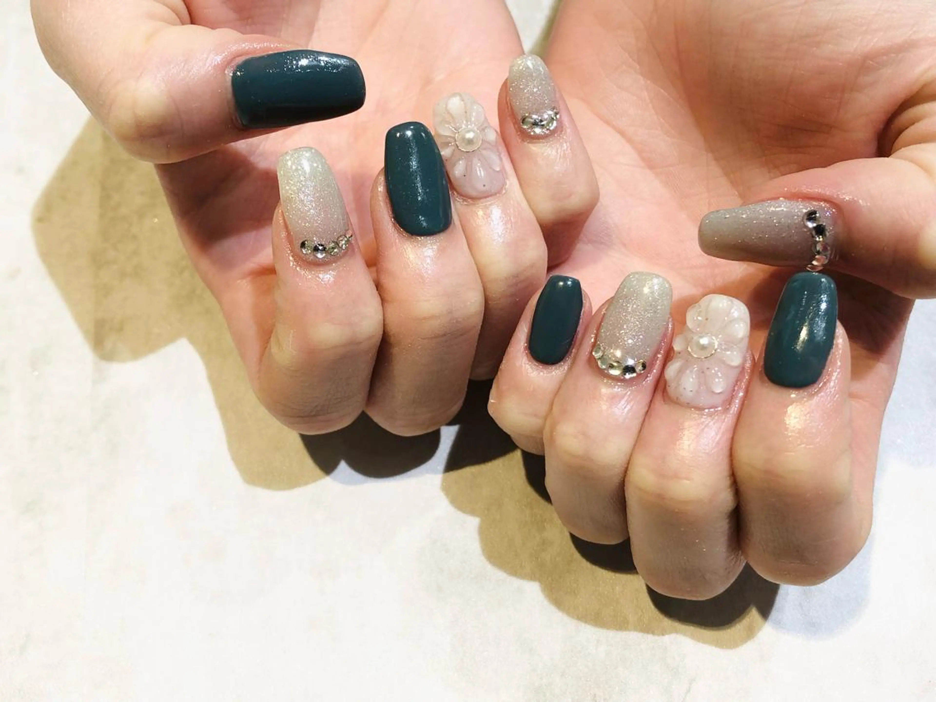 ネイル 舞田 苑香のネイルデザイン