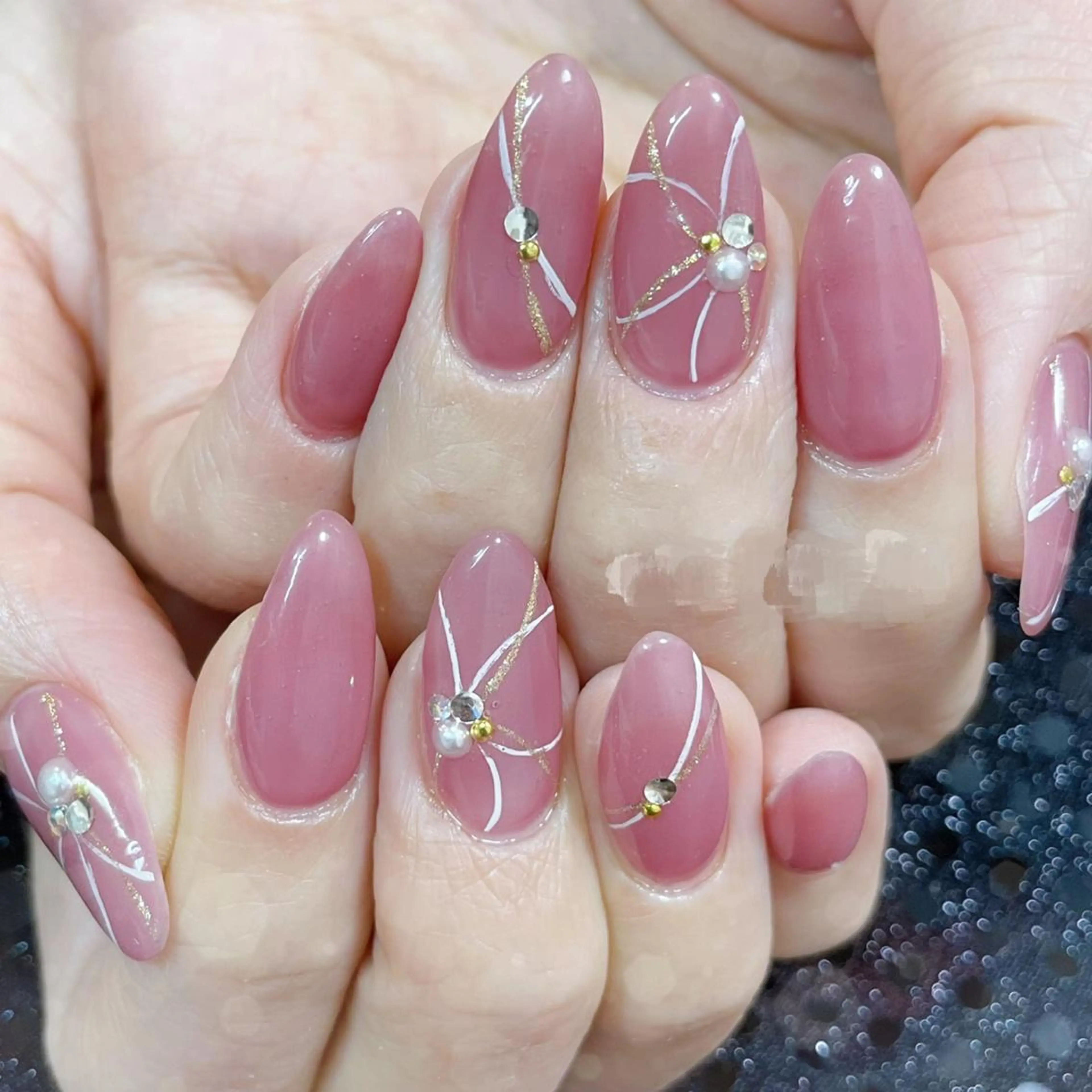 ネイル ハンドネイル ハンドケア MoON...❤︎ MeGuのネイルデザイン