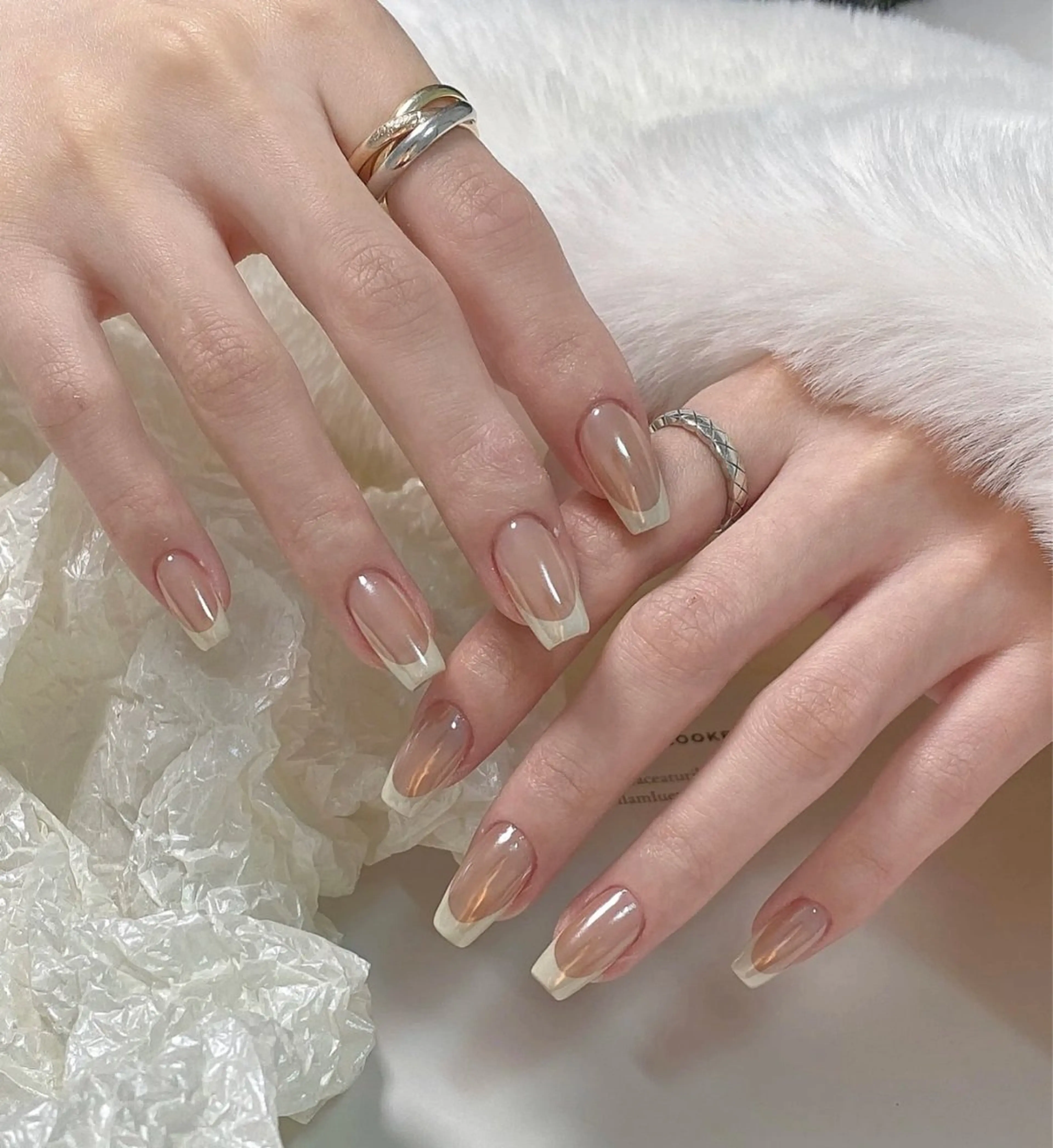 ネイル ミラーネイル ハンドネイル Lynn_ Nailのネイルデザイン