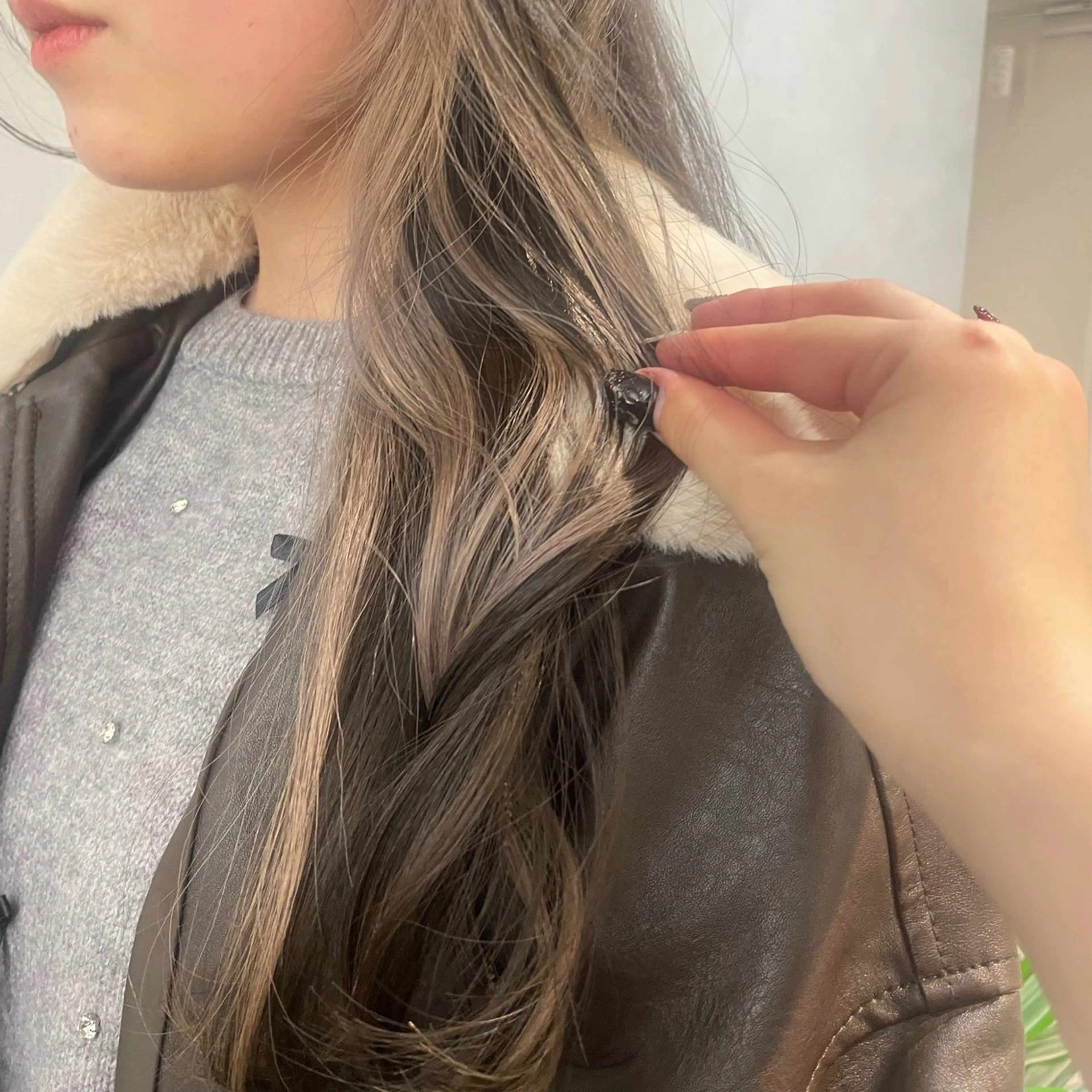 ロング カラー ヘアアレンジ ヘアカラー トリートメント 🎀ダブルカラーレイ ヤーyuuri🎀のヘアスタイル